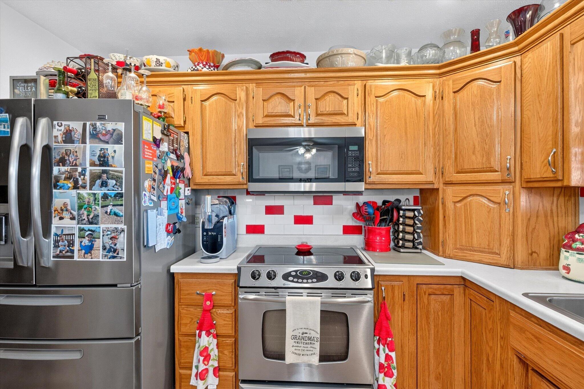 4273 Highway P Property Photo 11