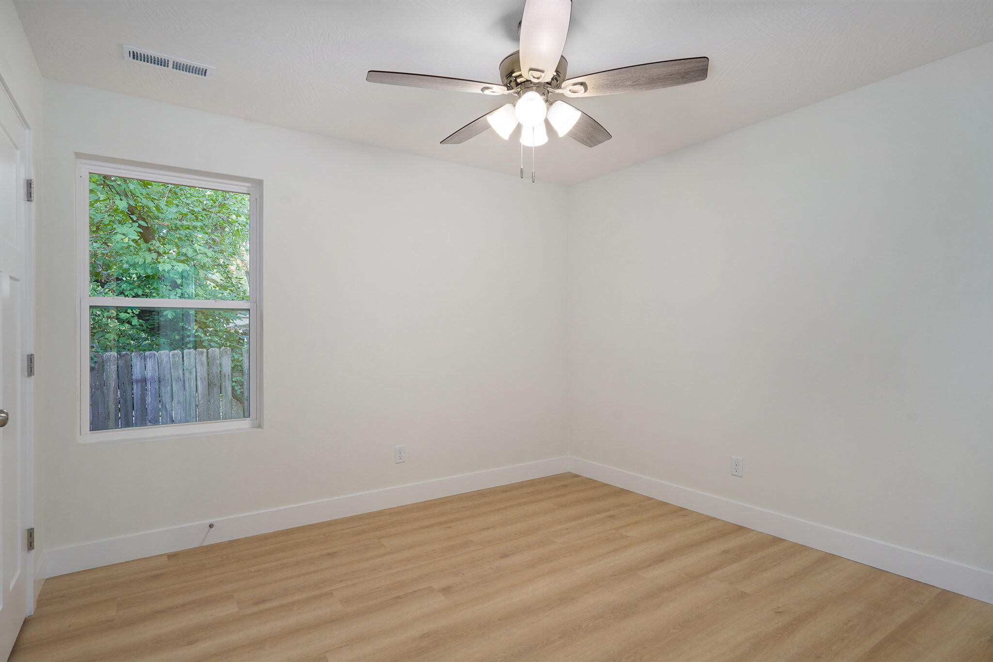 3307 West Lombard Street Property Photo 22