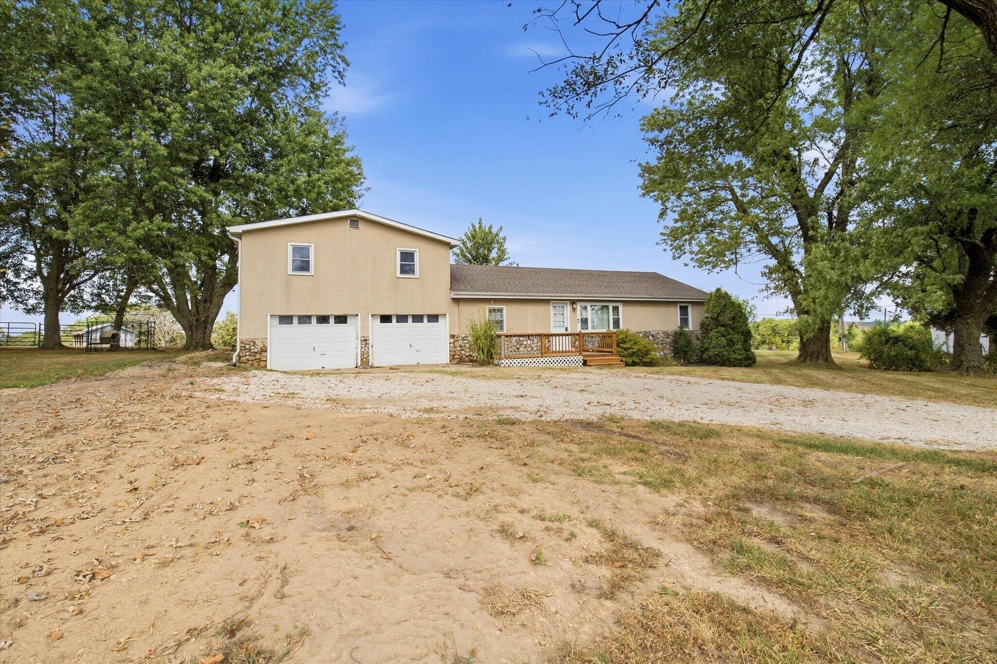 1663 Swan Lane Property Photo