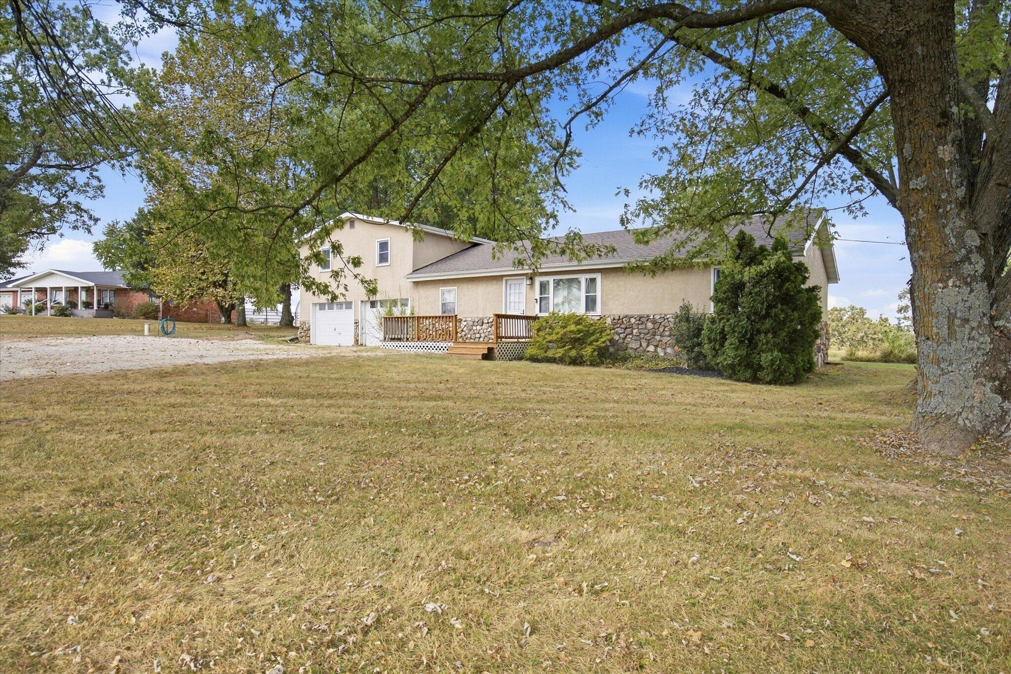 1663 Swan Lane Property Photo 2