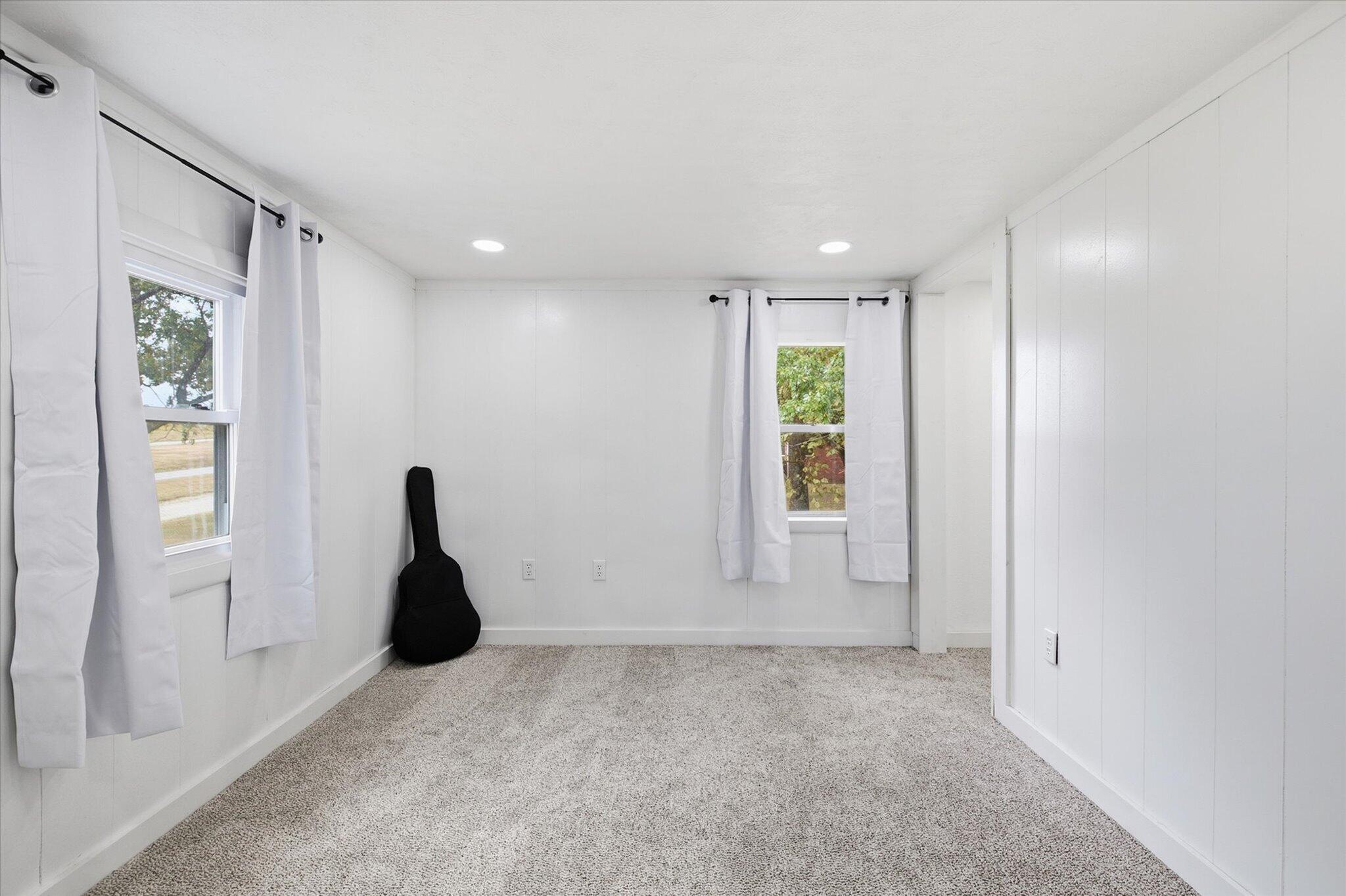 1663 Swan Lane Property Photo 16