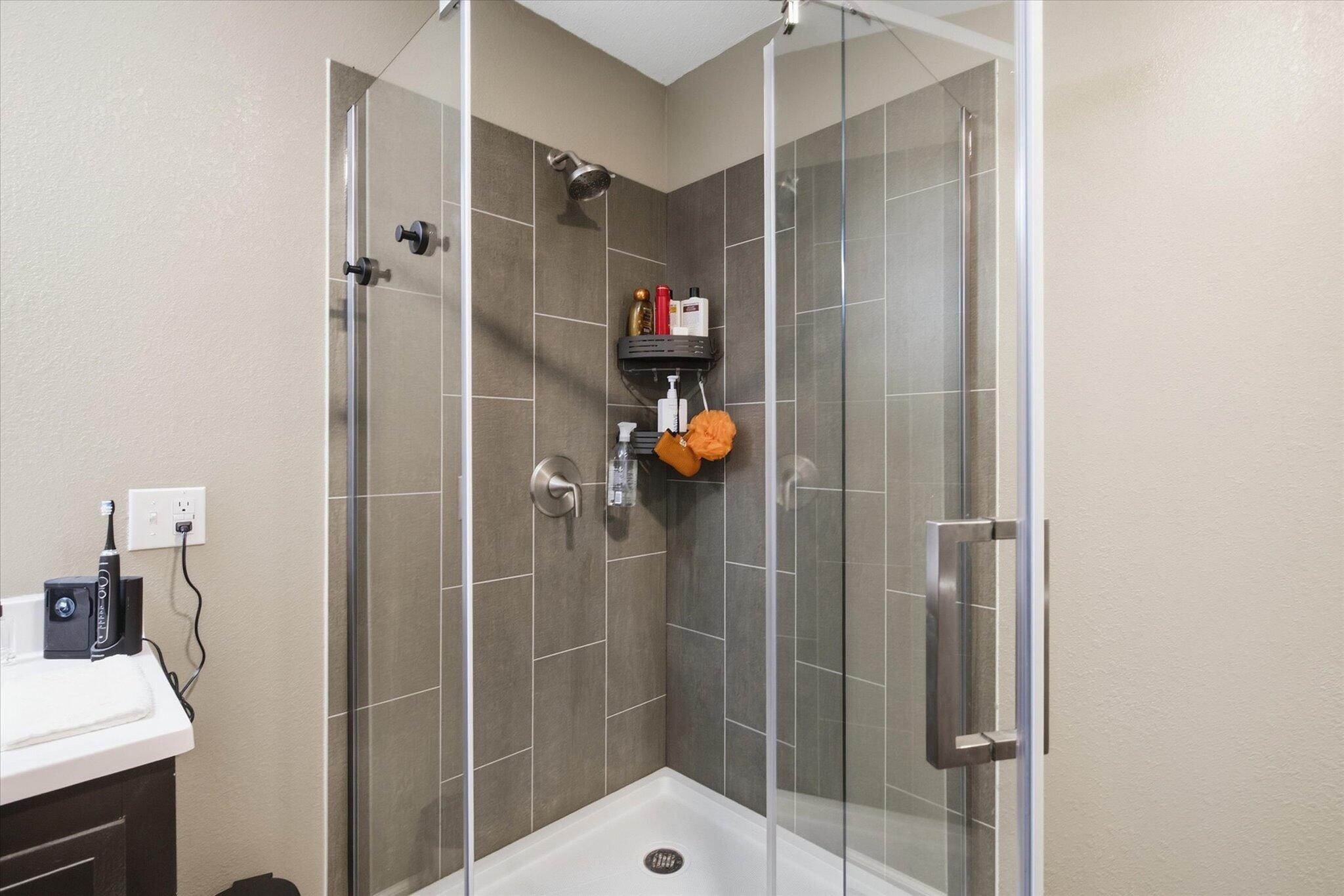 1663 Swan Lane Property Photo 23