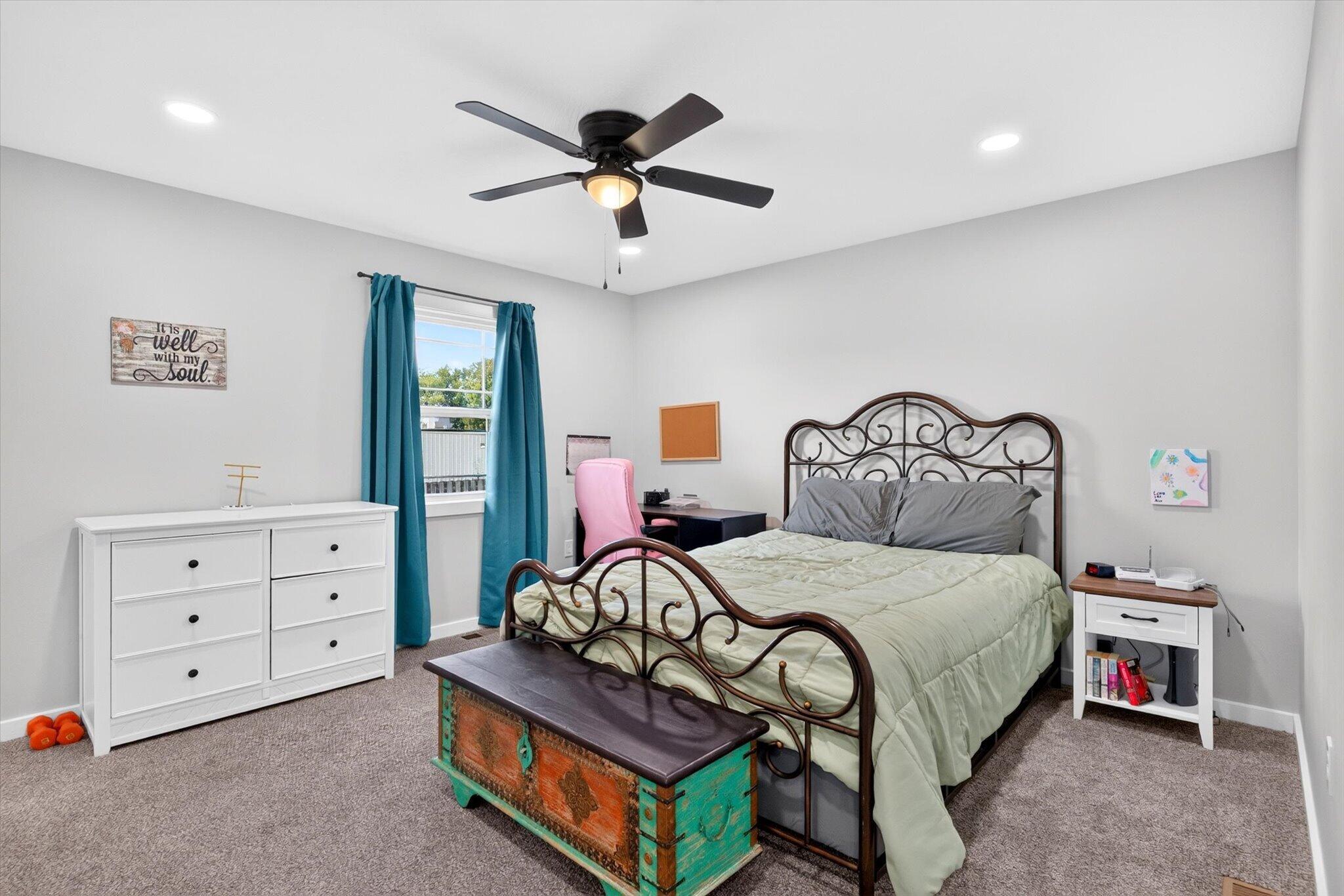401 West Adamson Street Property Photo 7