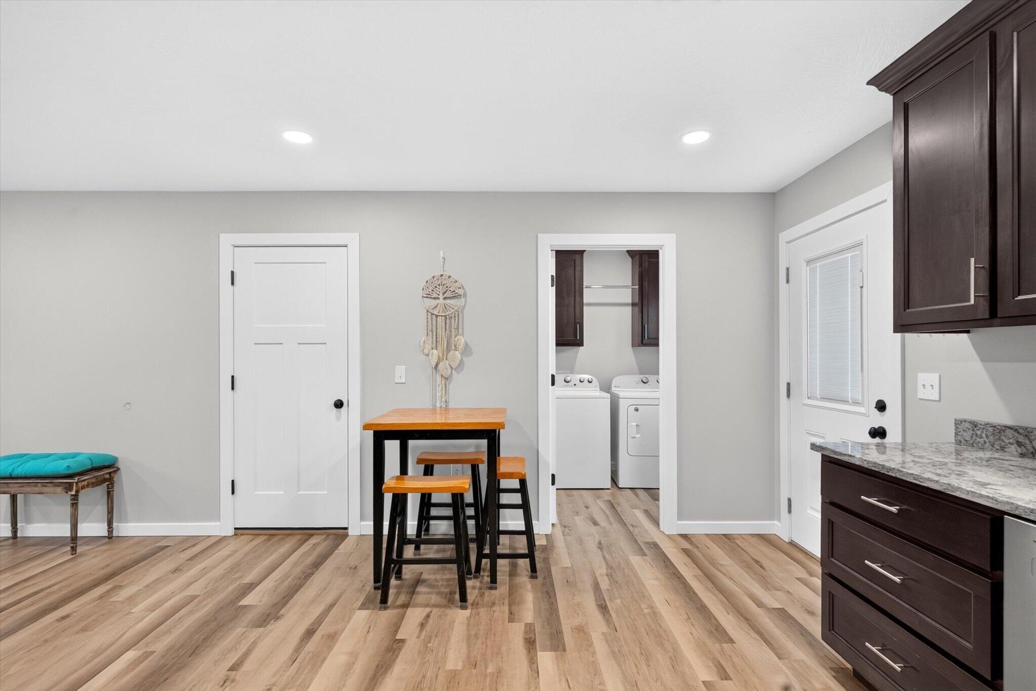 401 West Adamson Street Property Photo 10