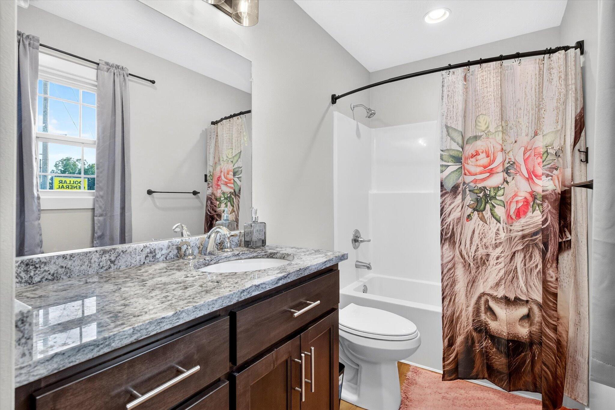 401 West Adamson Street Property Photo 13