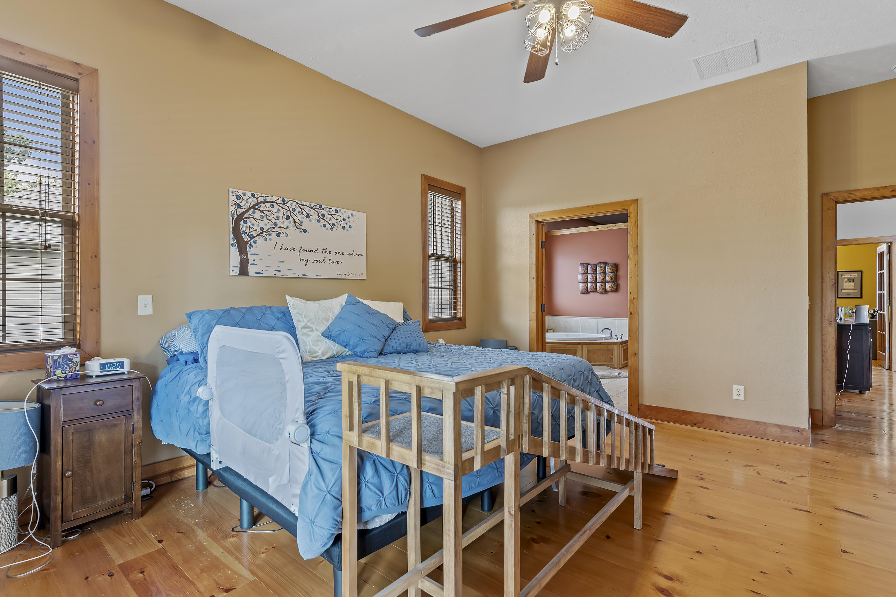 900 East Welch Street Property Photo 23