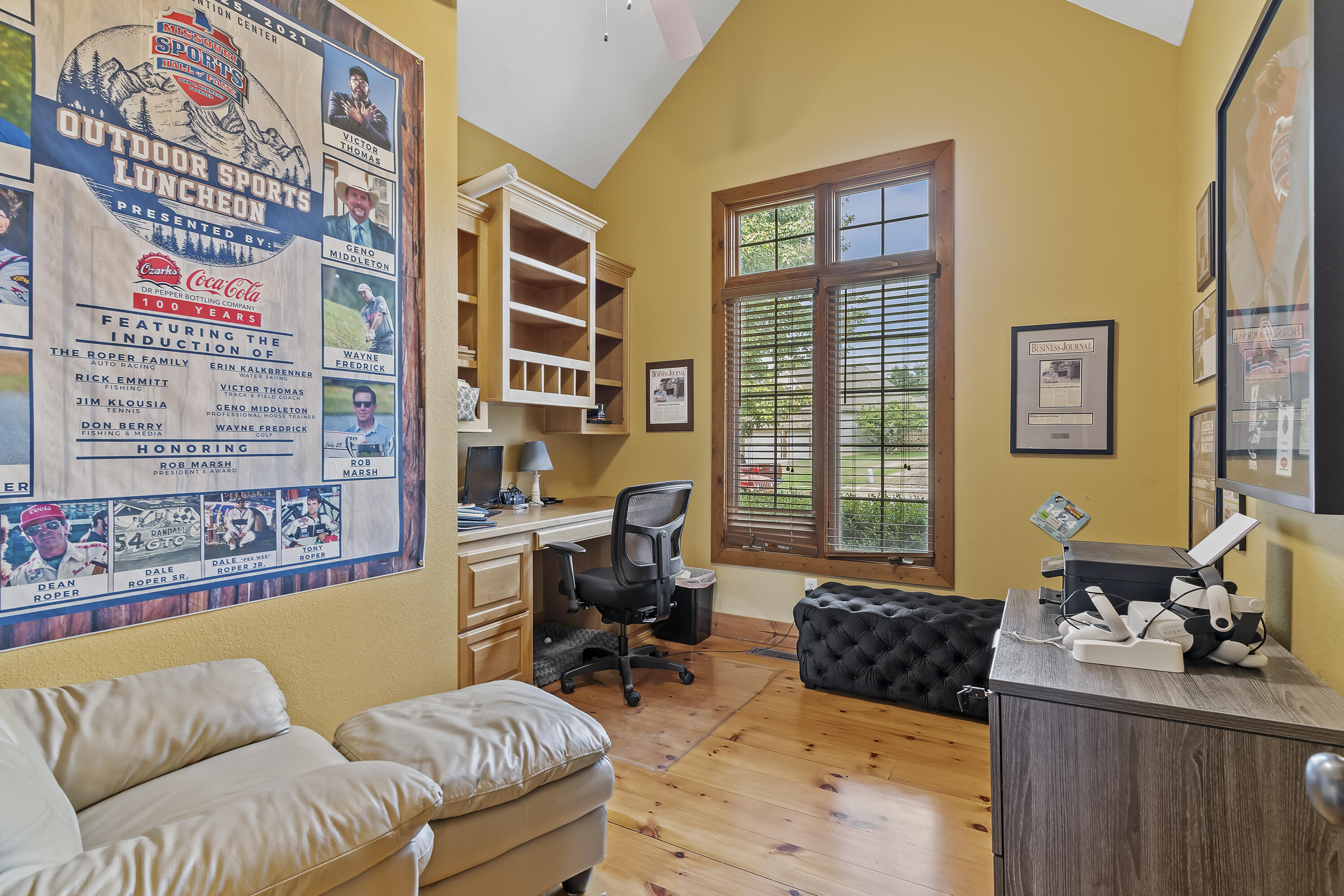900 East Welch Street Property Photo 29