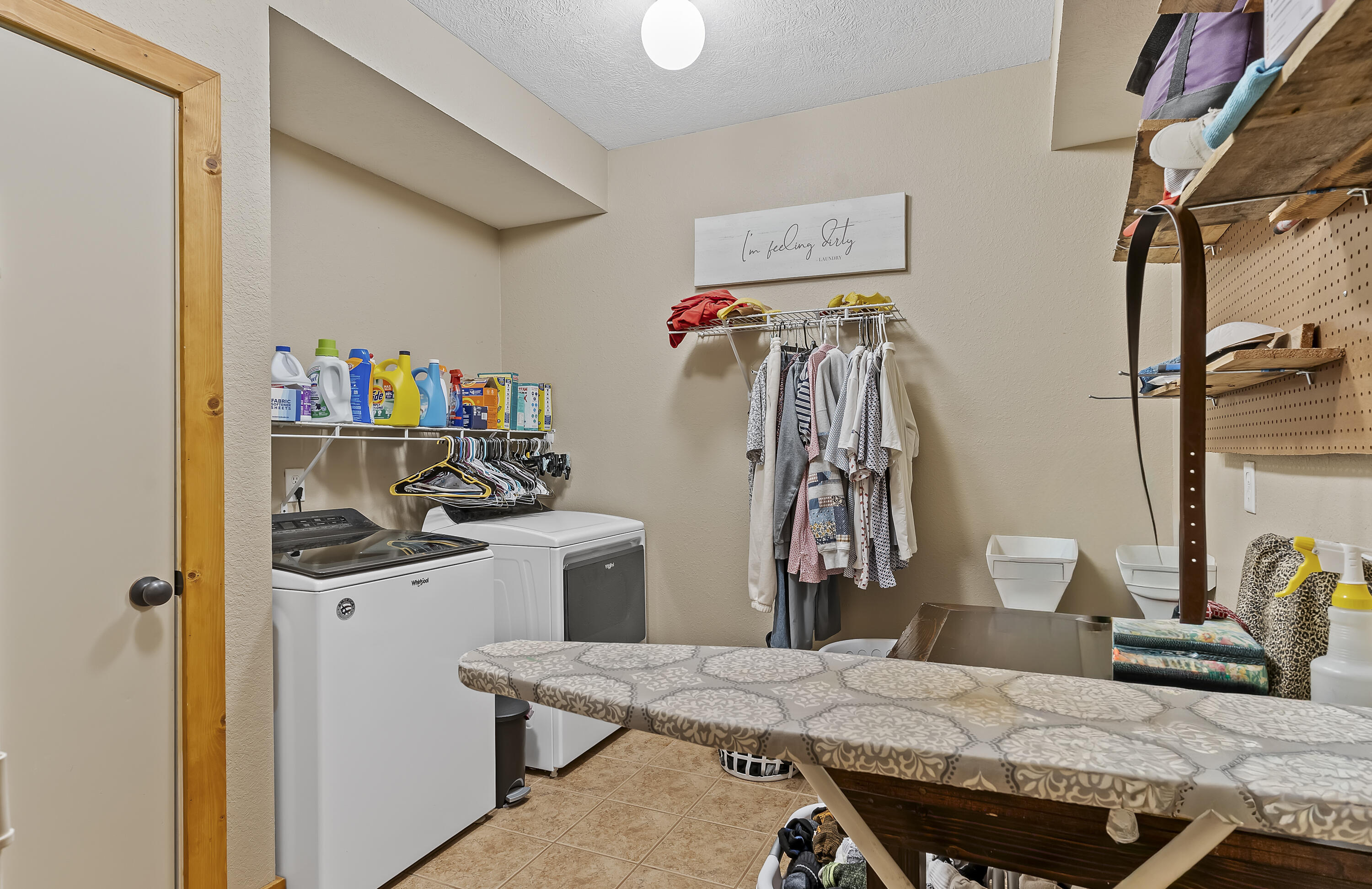 900 East Welch Street Property Photo 38