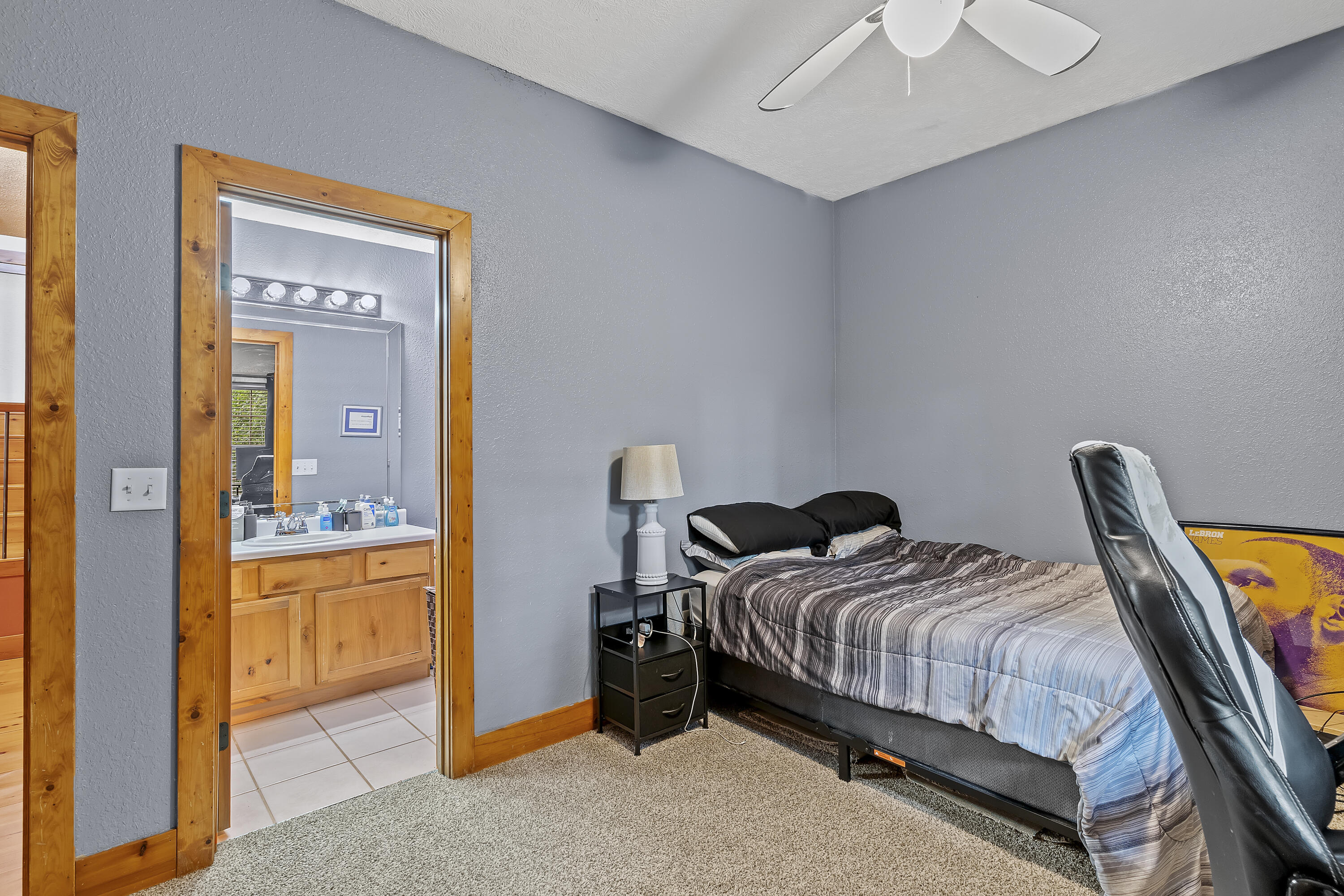 900 East Welch Street Property Photo 47