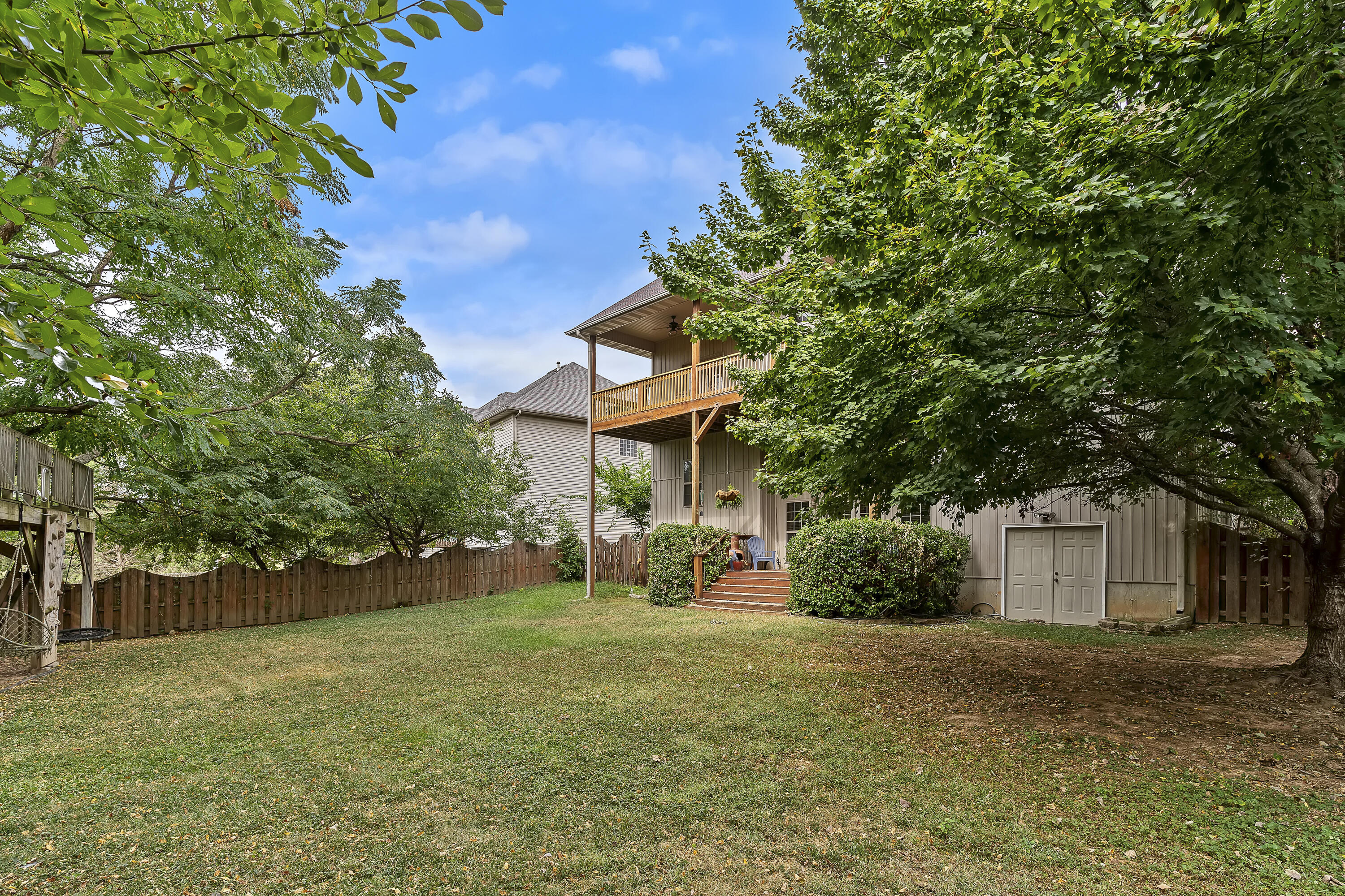 900 East Welch Street Property Photo 57