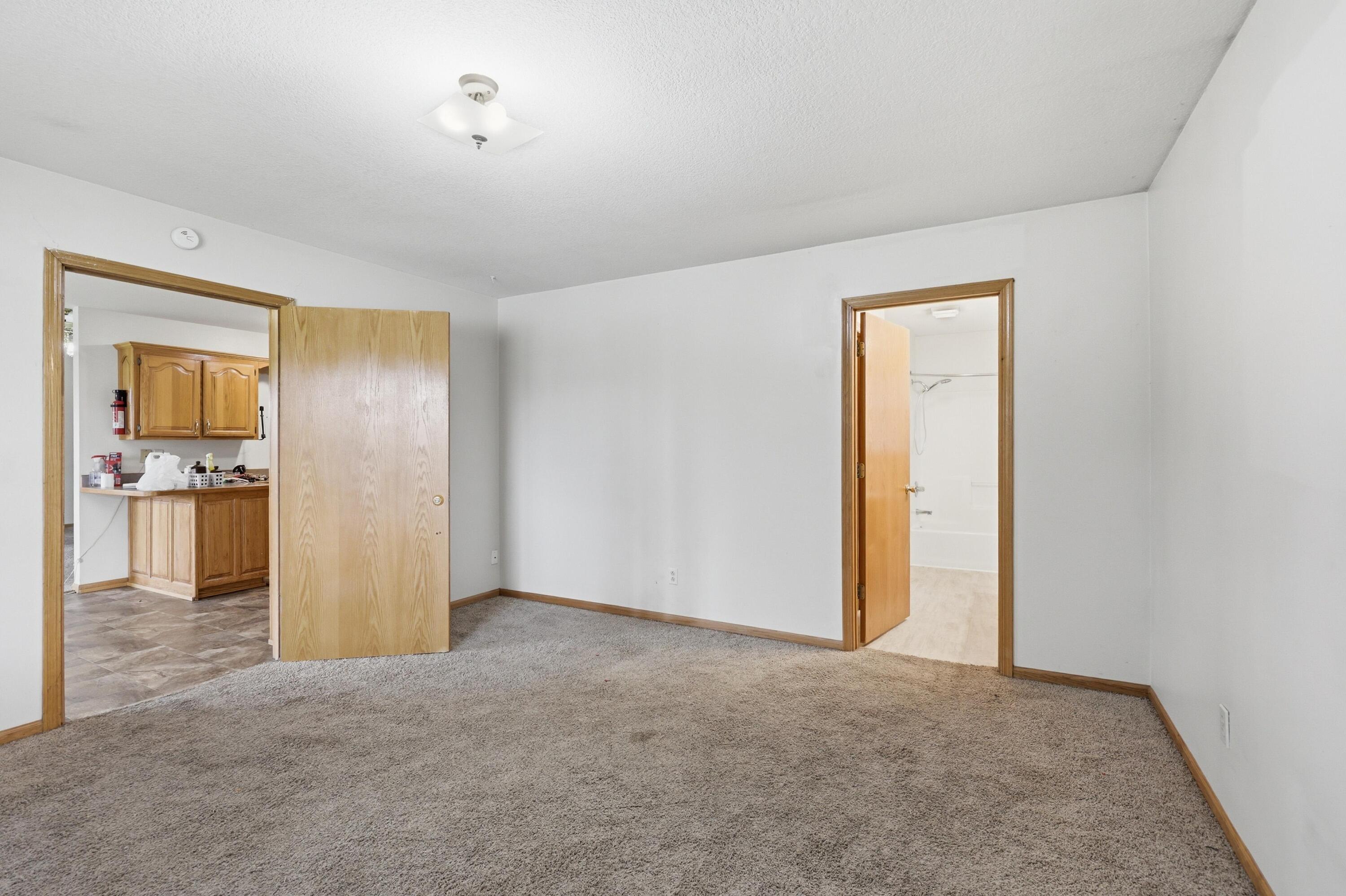 1904 Quincy Street Property Photo 18