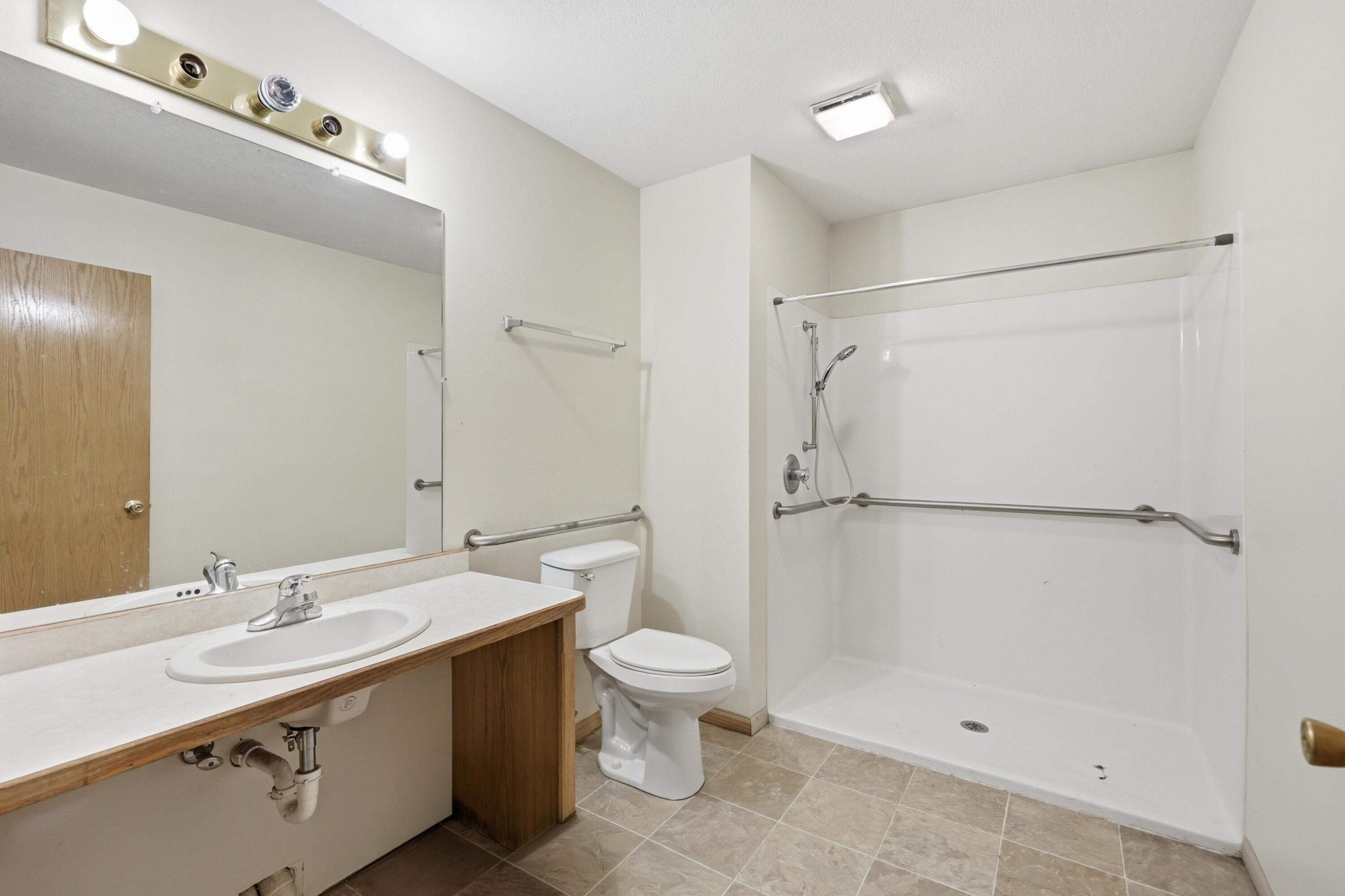 1904 Quincy Street Property Photo 23