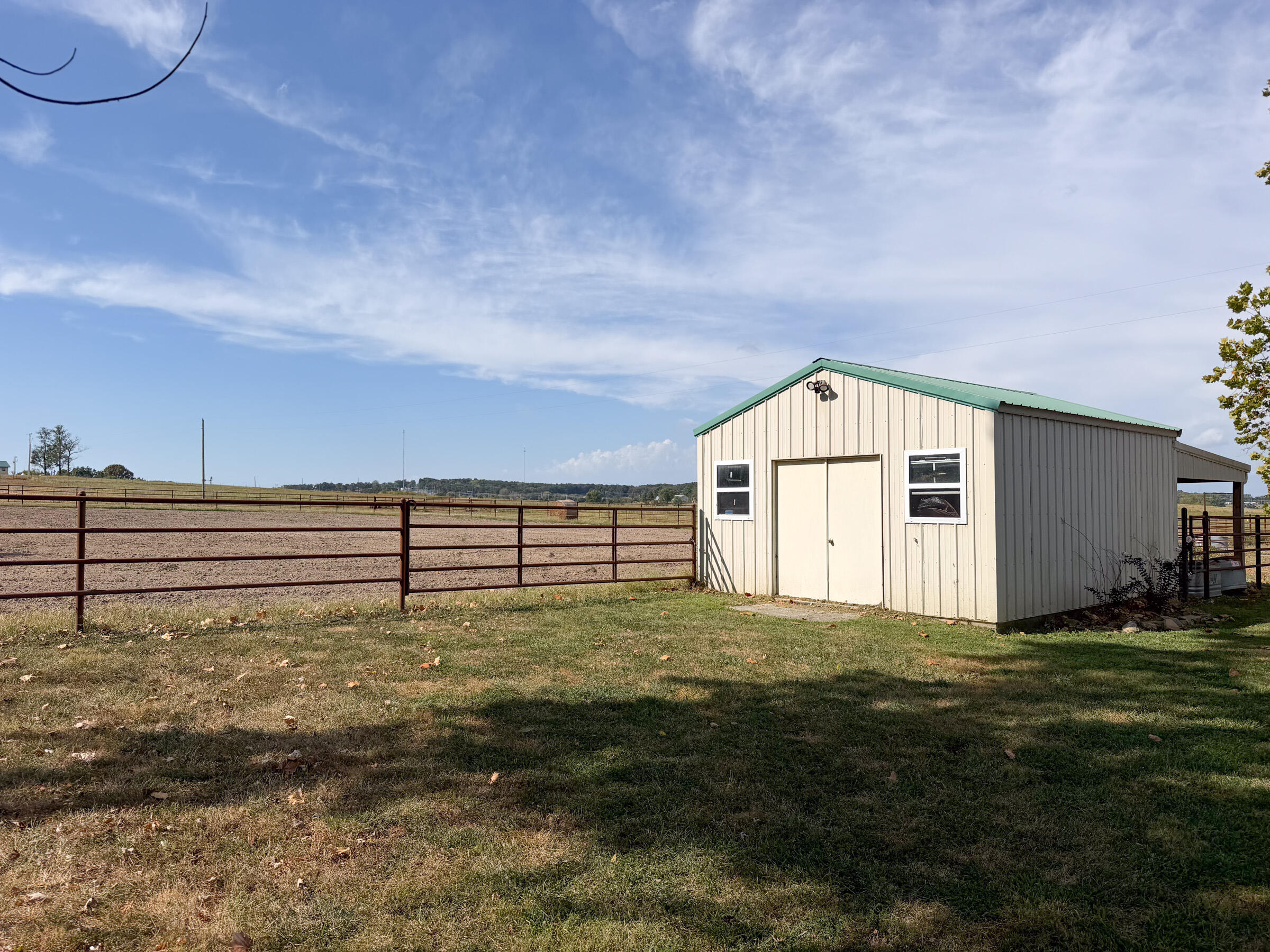 1869 Wall Road Property Photo 2