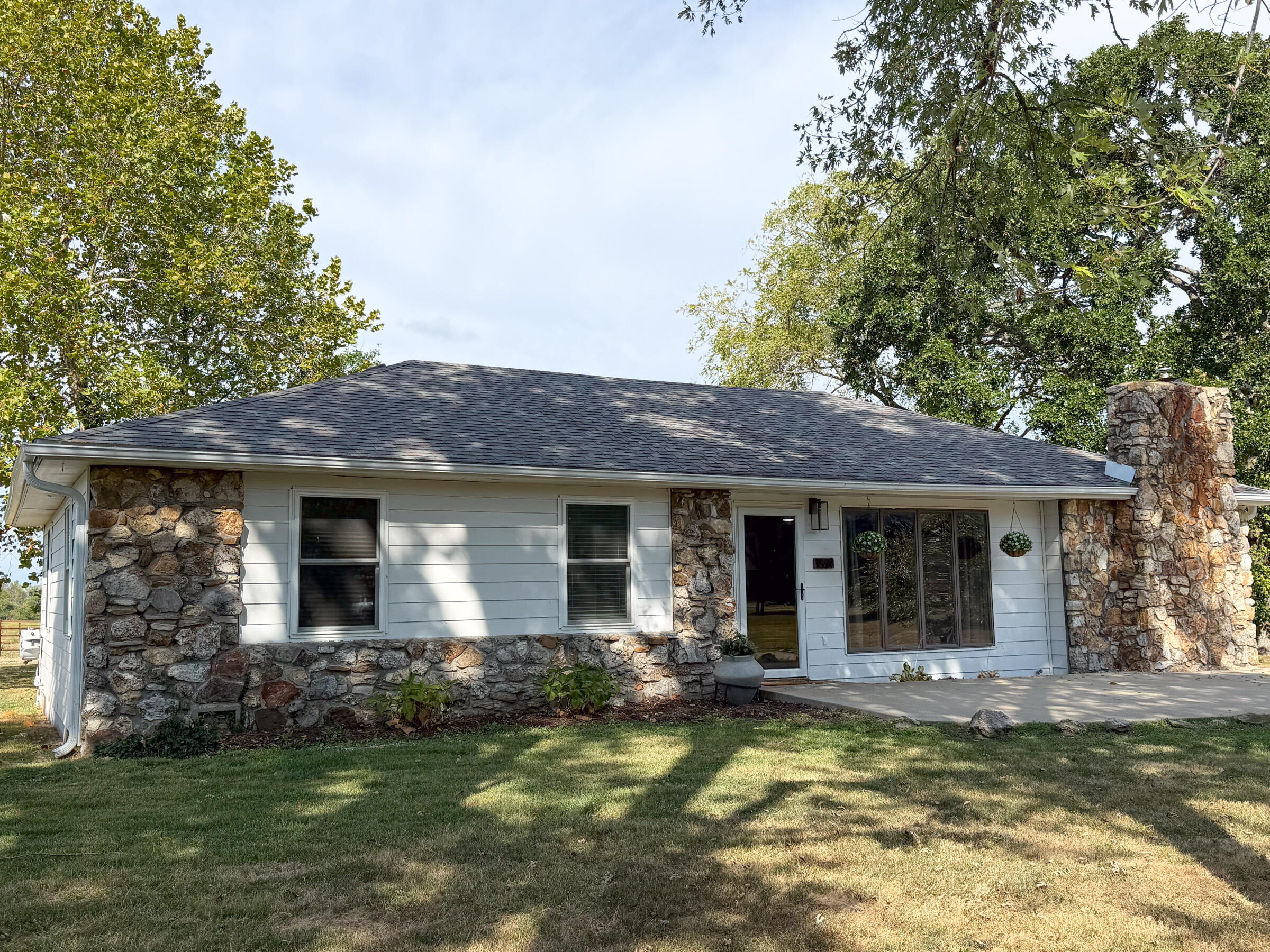 1869 Wall Road Property Photo 4