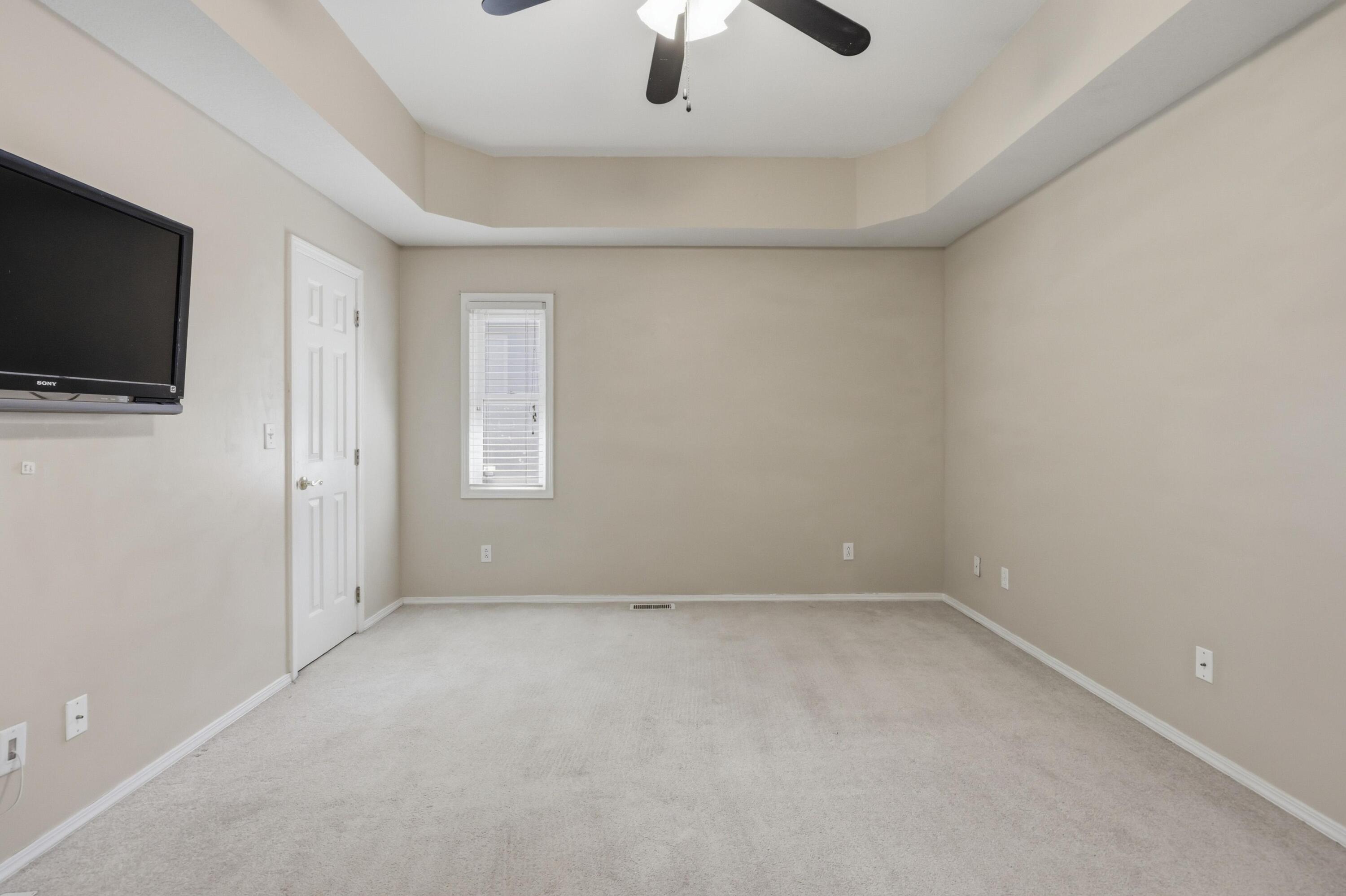 407 Split Rail Drive Property Photo 28