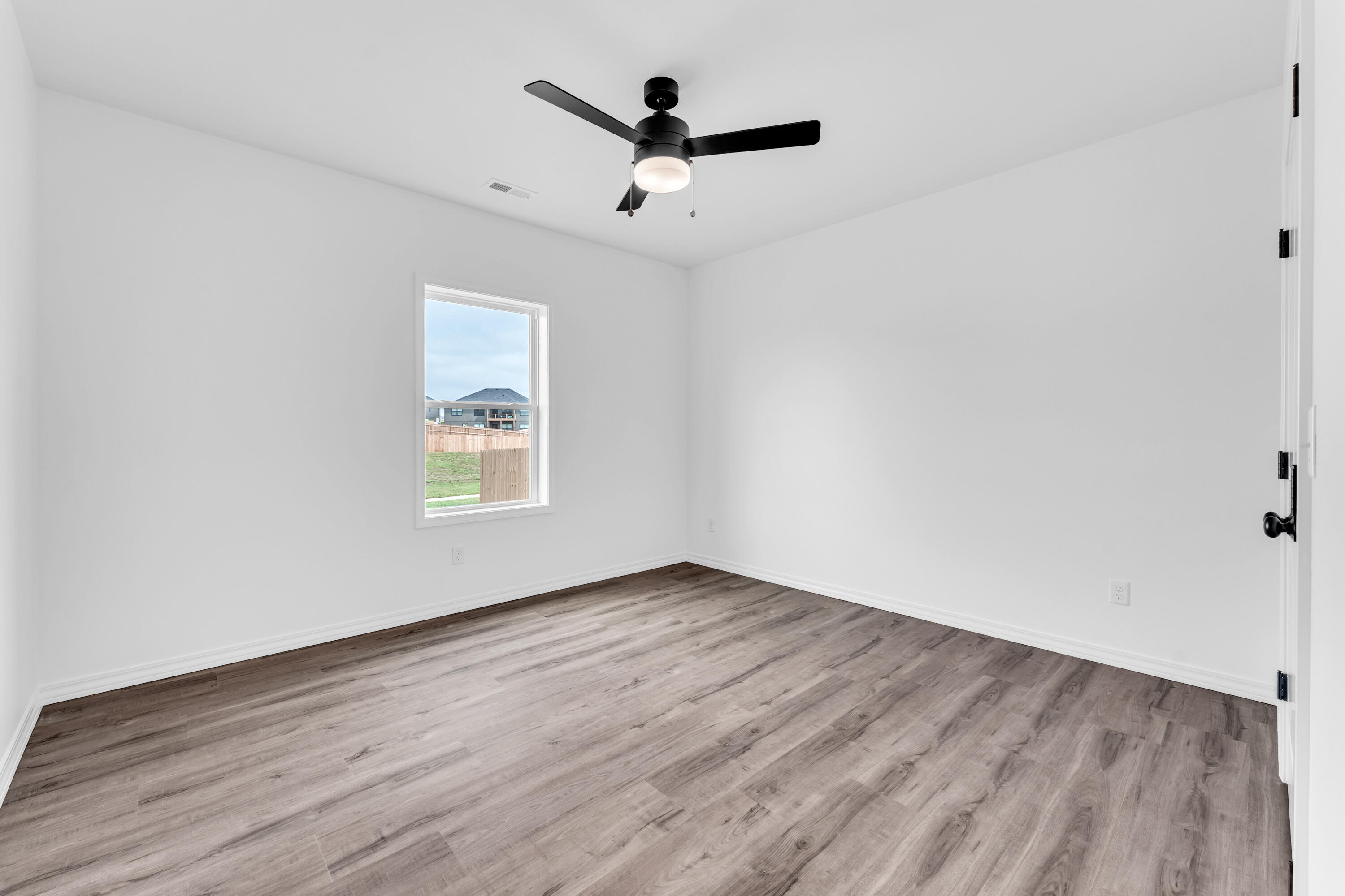 675 West Castor Loop Property Photo 29