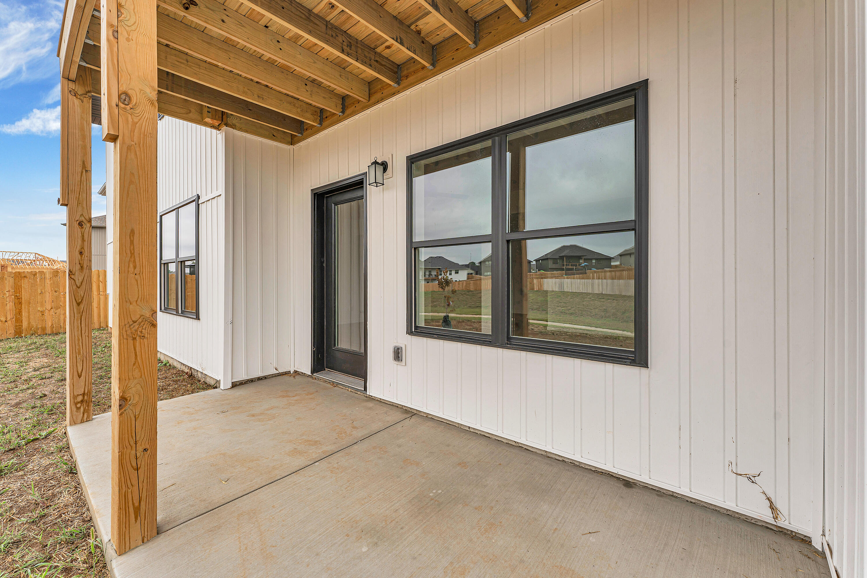 675 West Castor Loop Property Photo 33