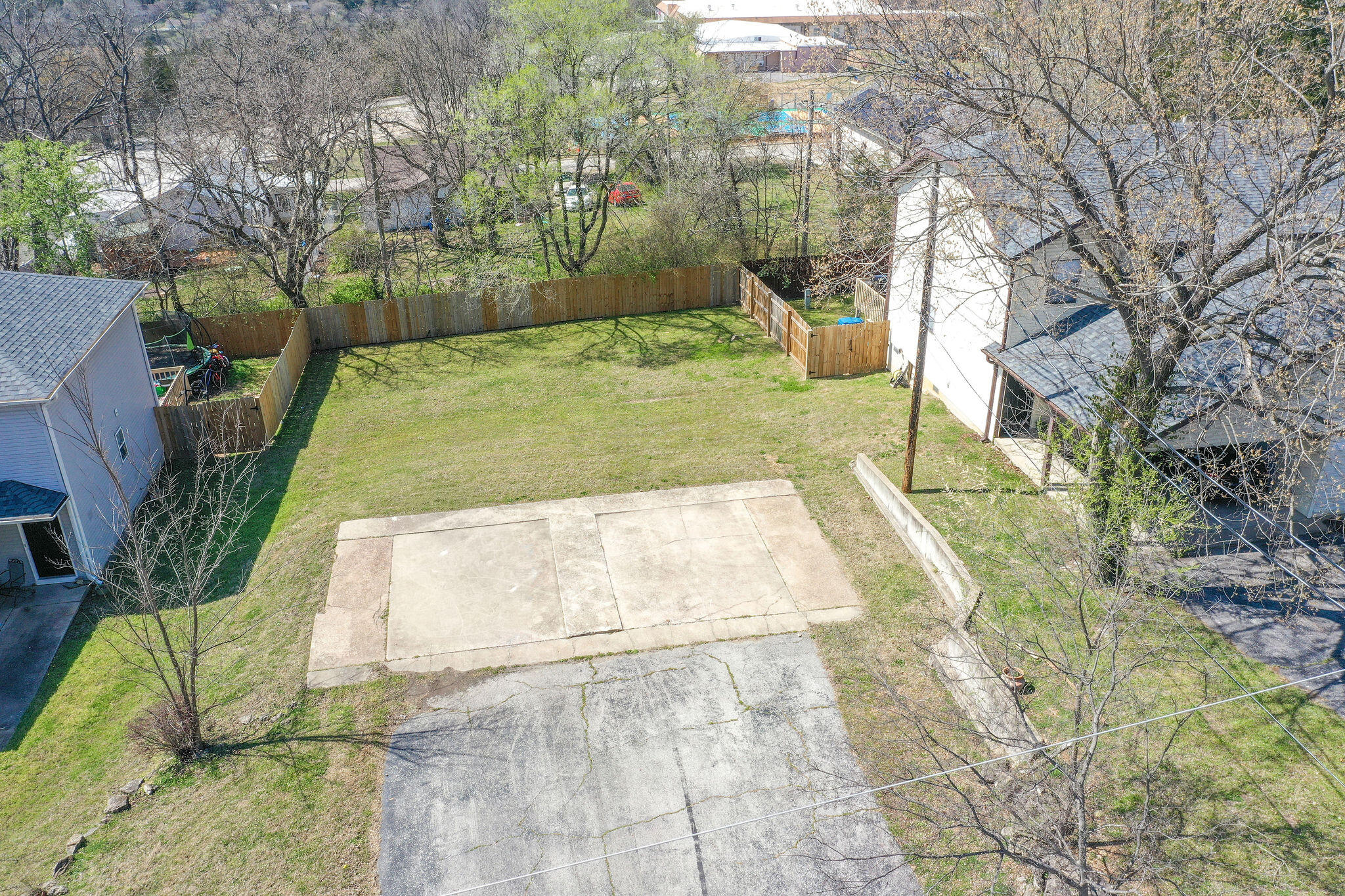 317-347 Hawthorne Street Property Photo 5