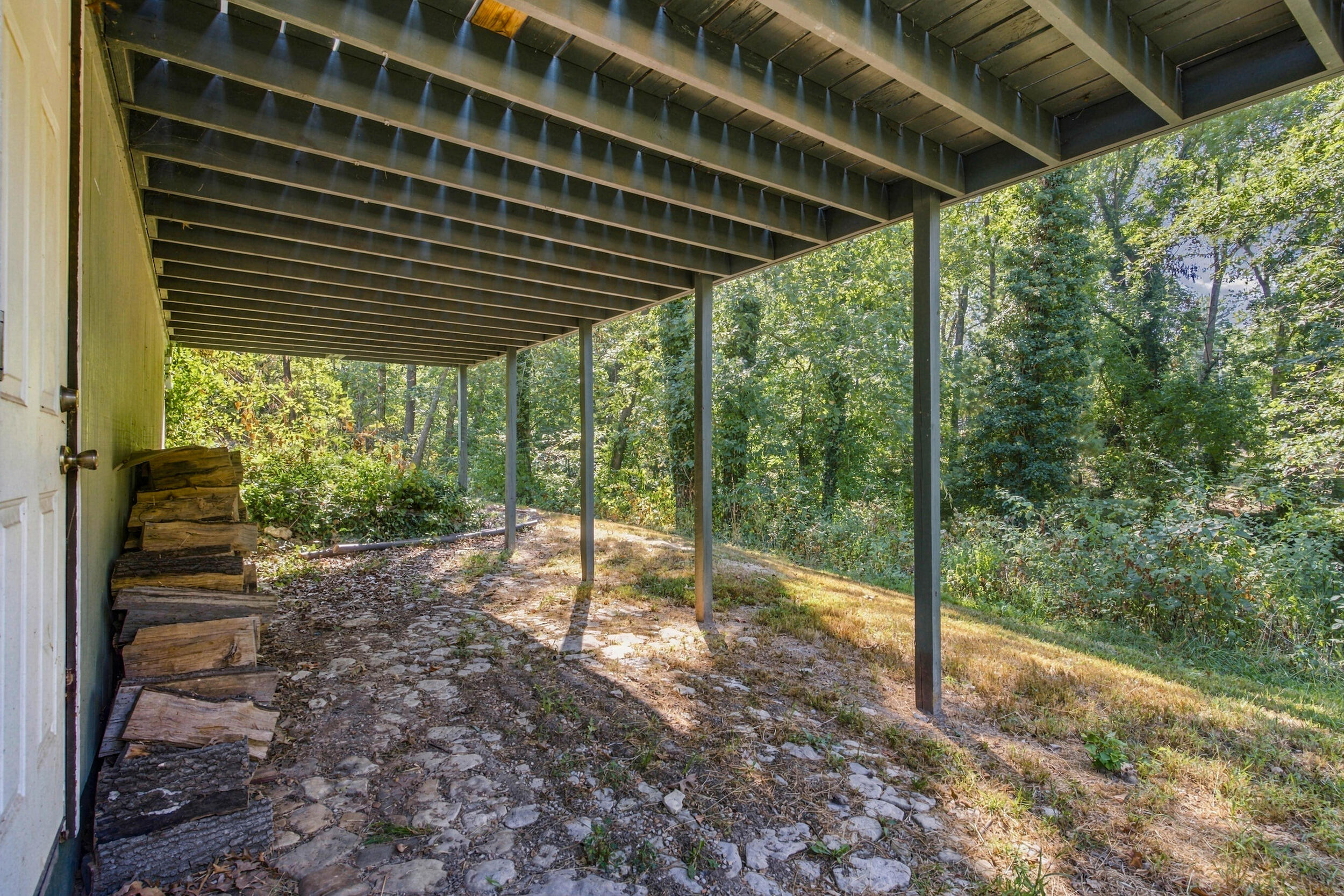 1000 Hickory Street Property Photo 45