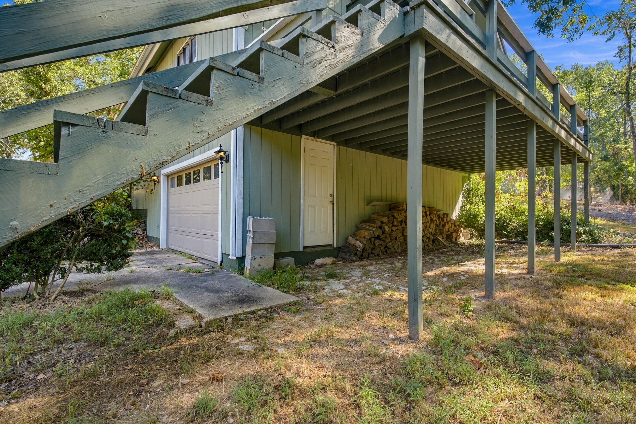 1000 Hickory Street Property Photo 46