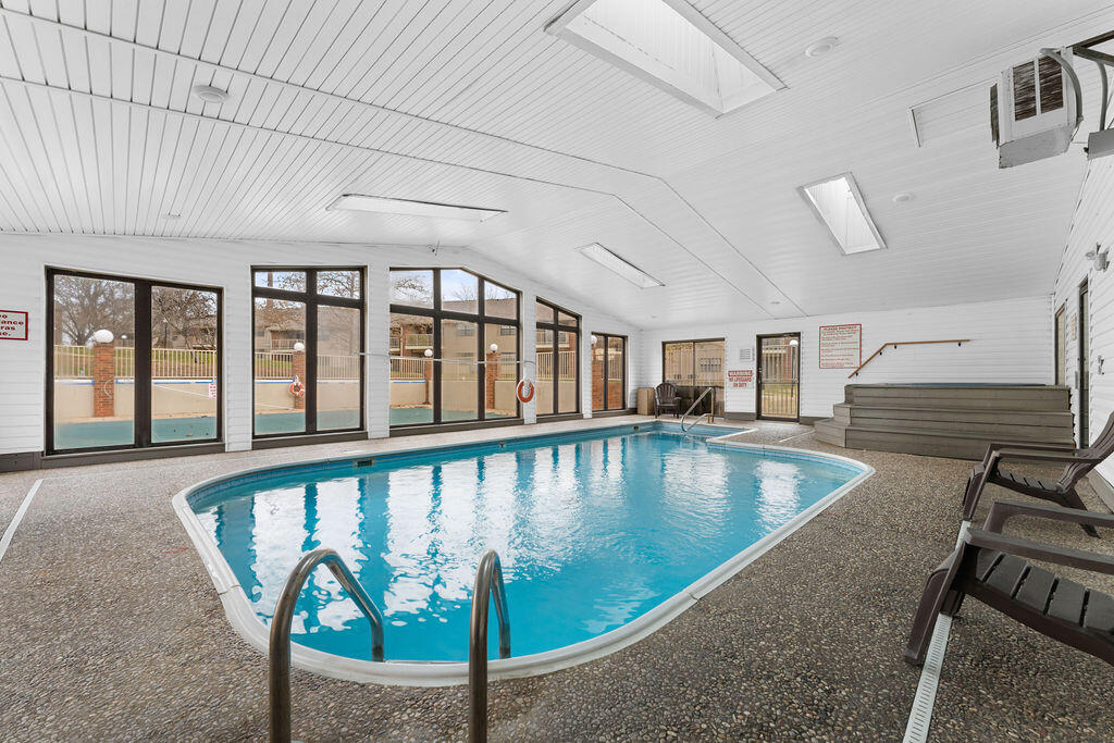 350 South Wildwood Drive # E19 Property Photo 13