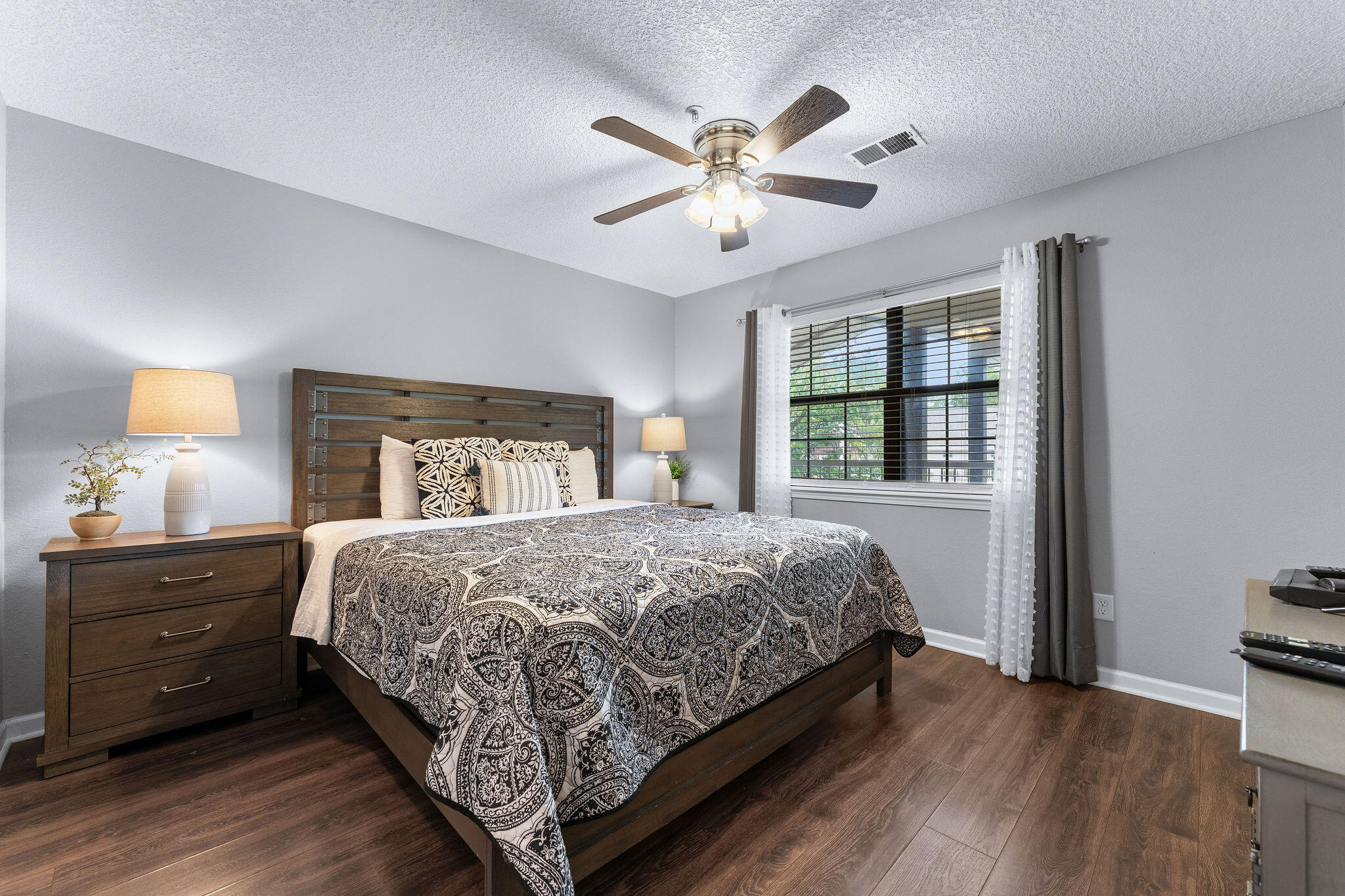 350 South Wildwood Drive # E19 Property Photo 20