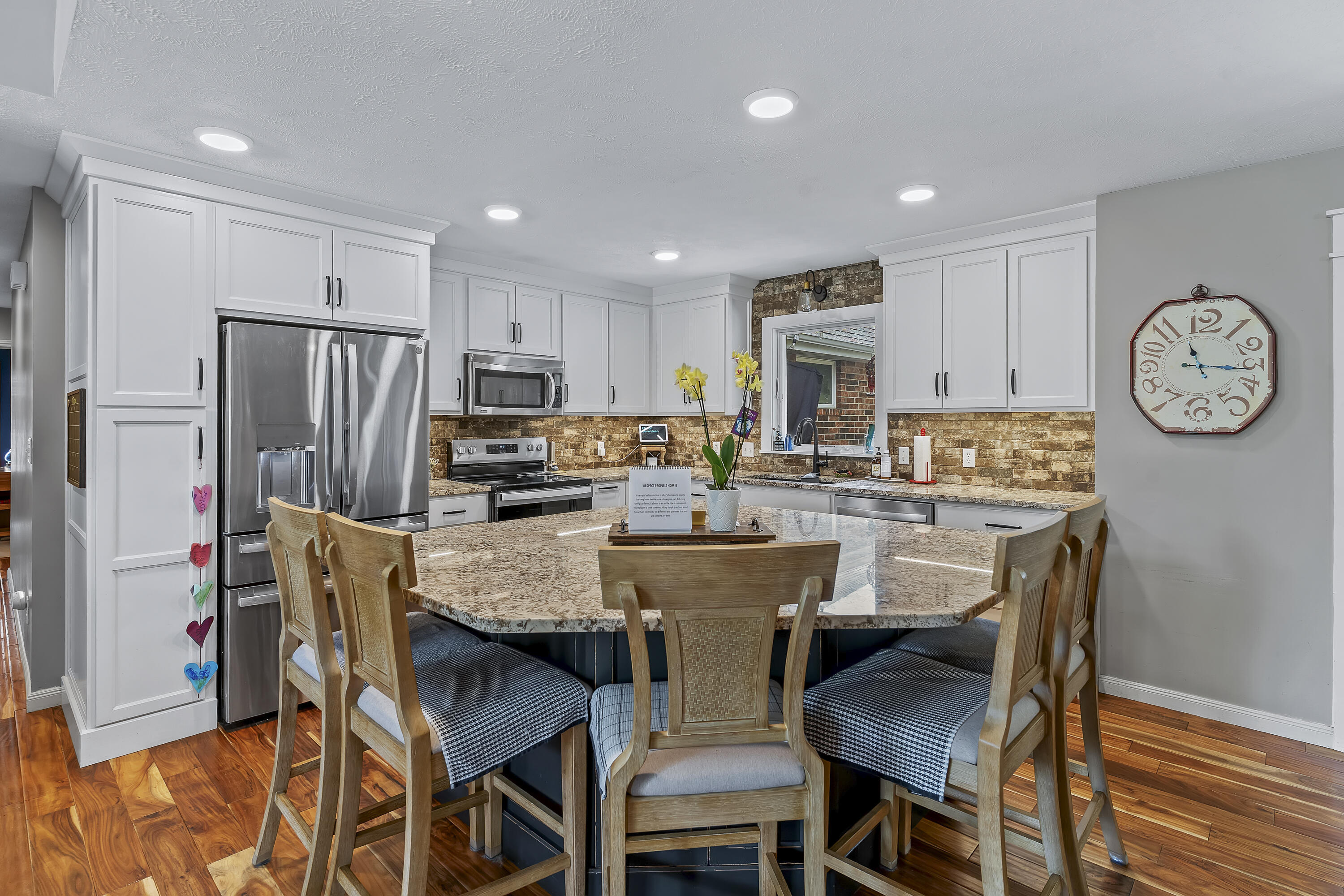 4625 South Turnberry Avenue Property Photo 11