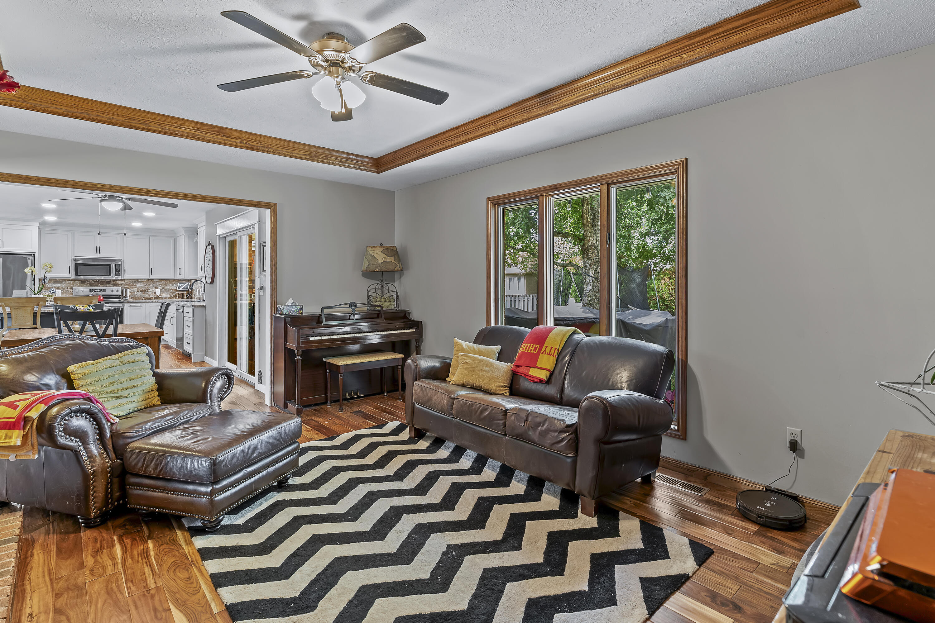 4625 South Turnberry Avenue Property Photo 18