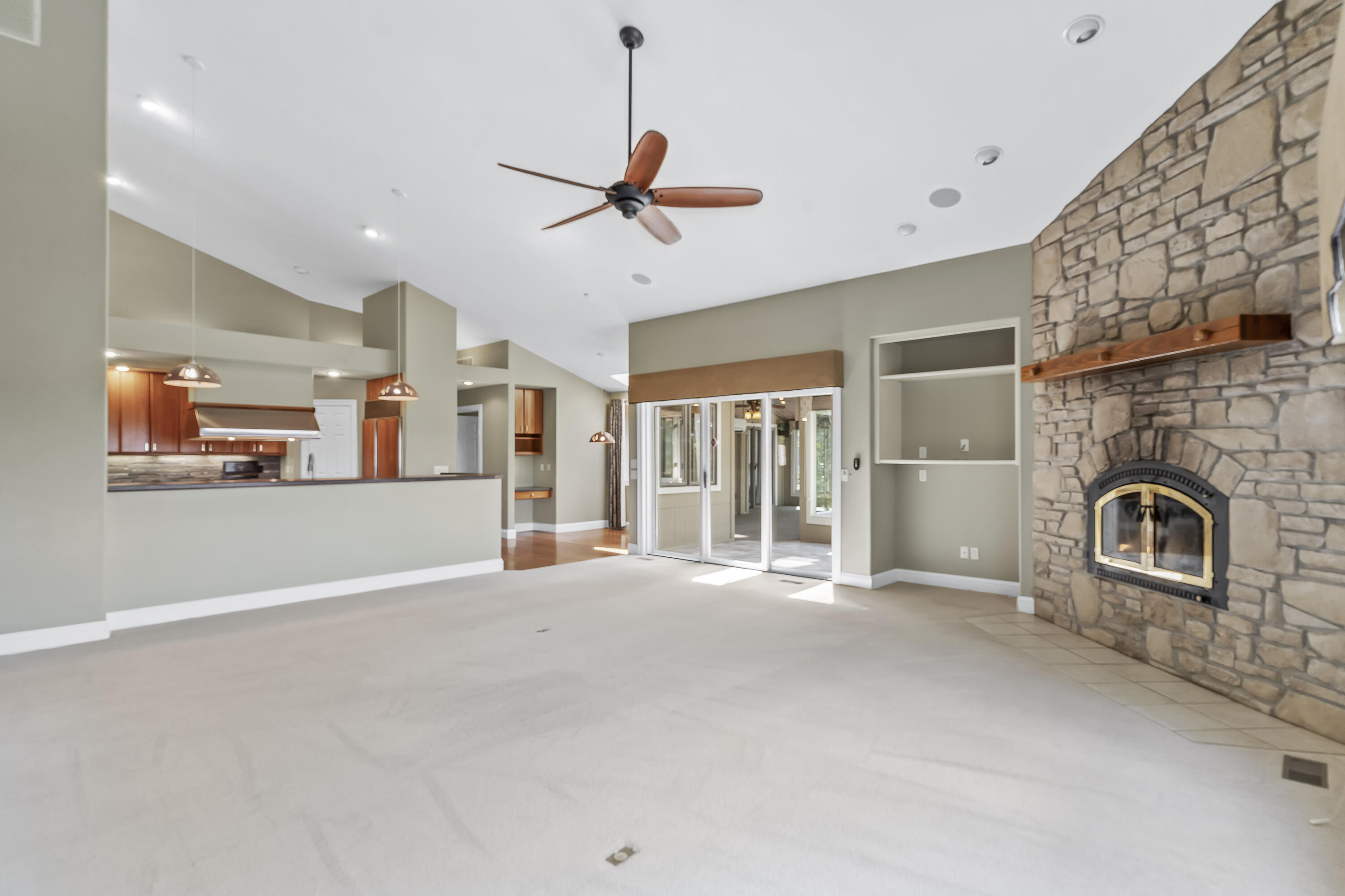 740 Russel Ridge Road Property Photo 22
