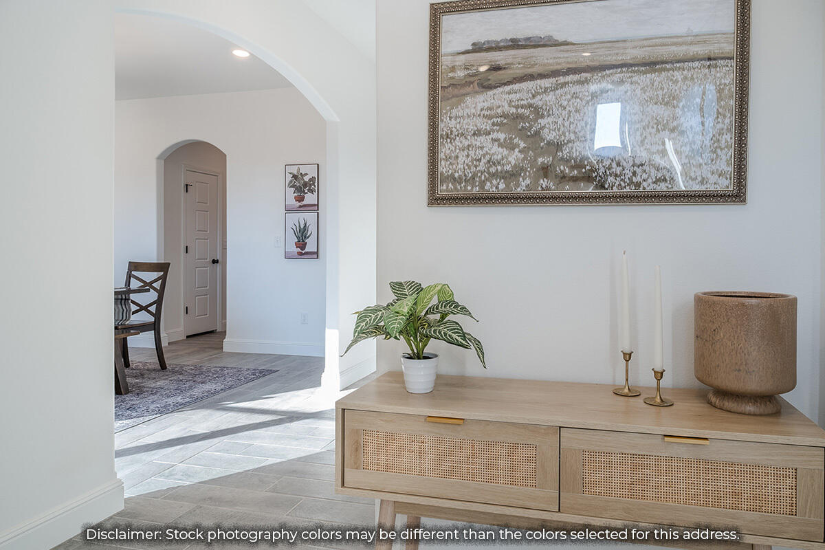 104 Gabriel Boulevard Property Photo 2