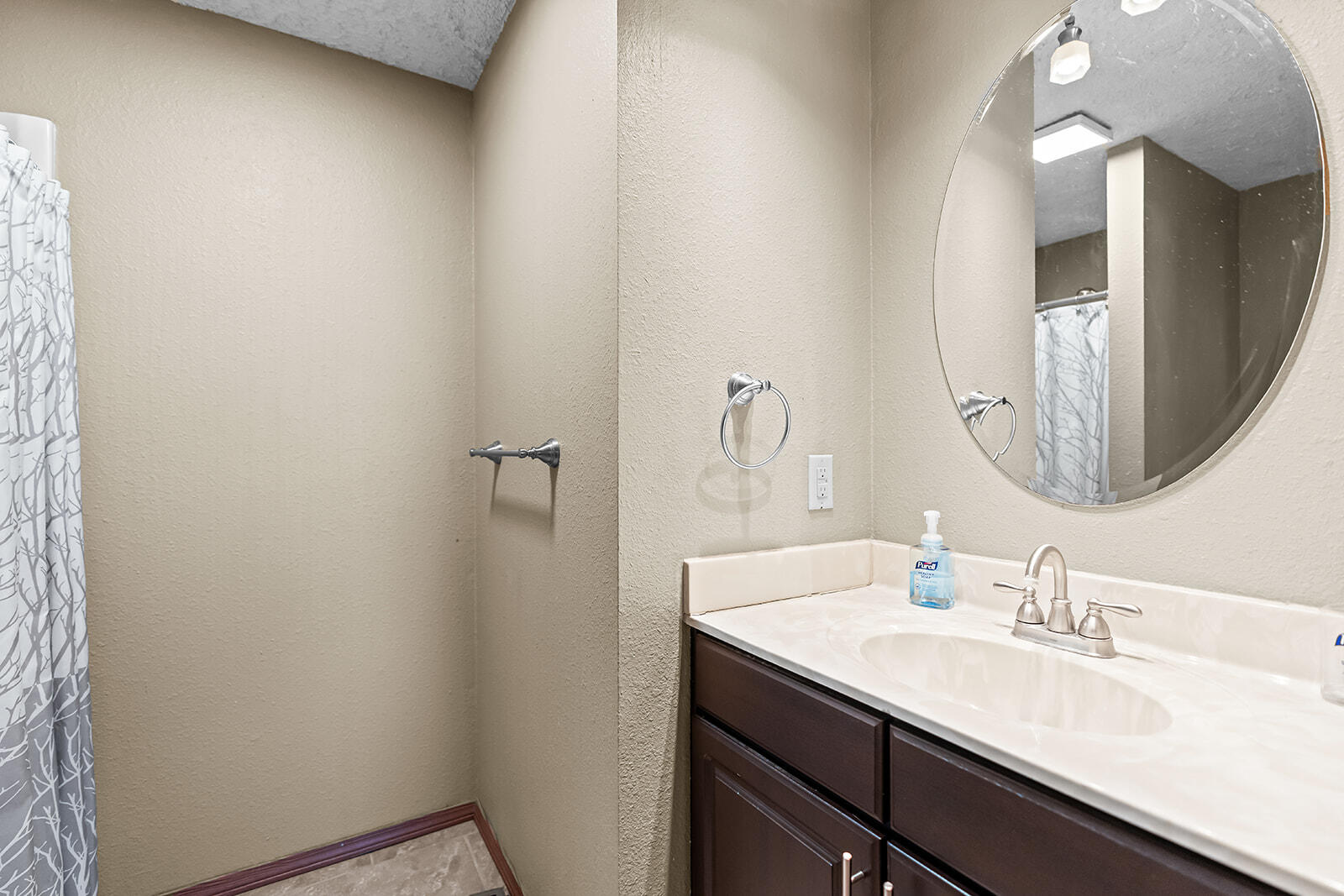 341 North Avenue Property Photo 22