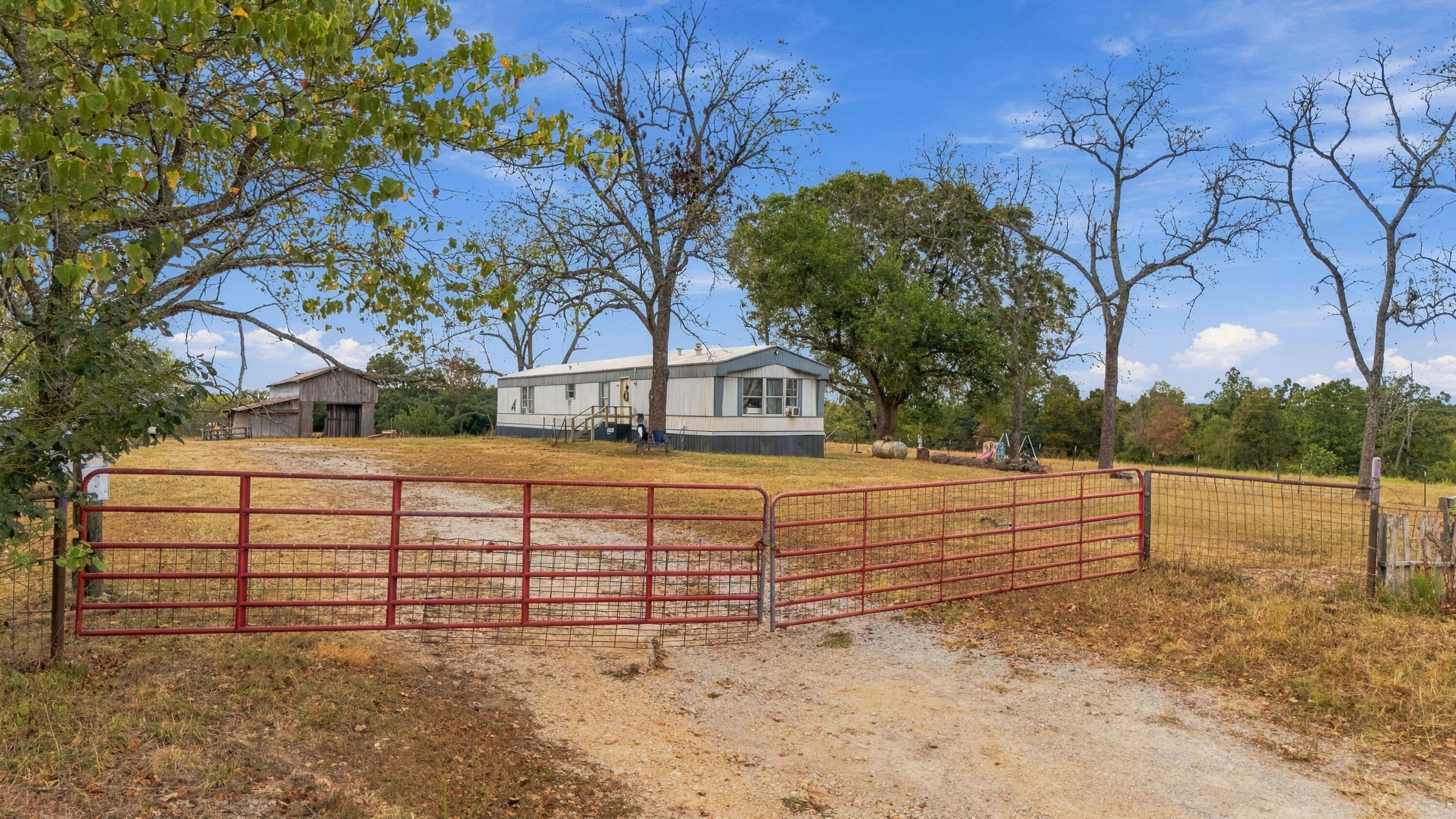 3953 County Road 4990 Property Photo 39