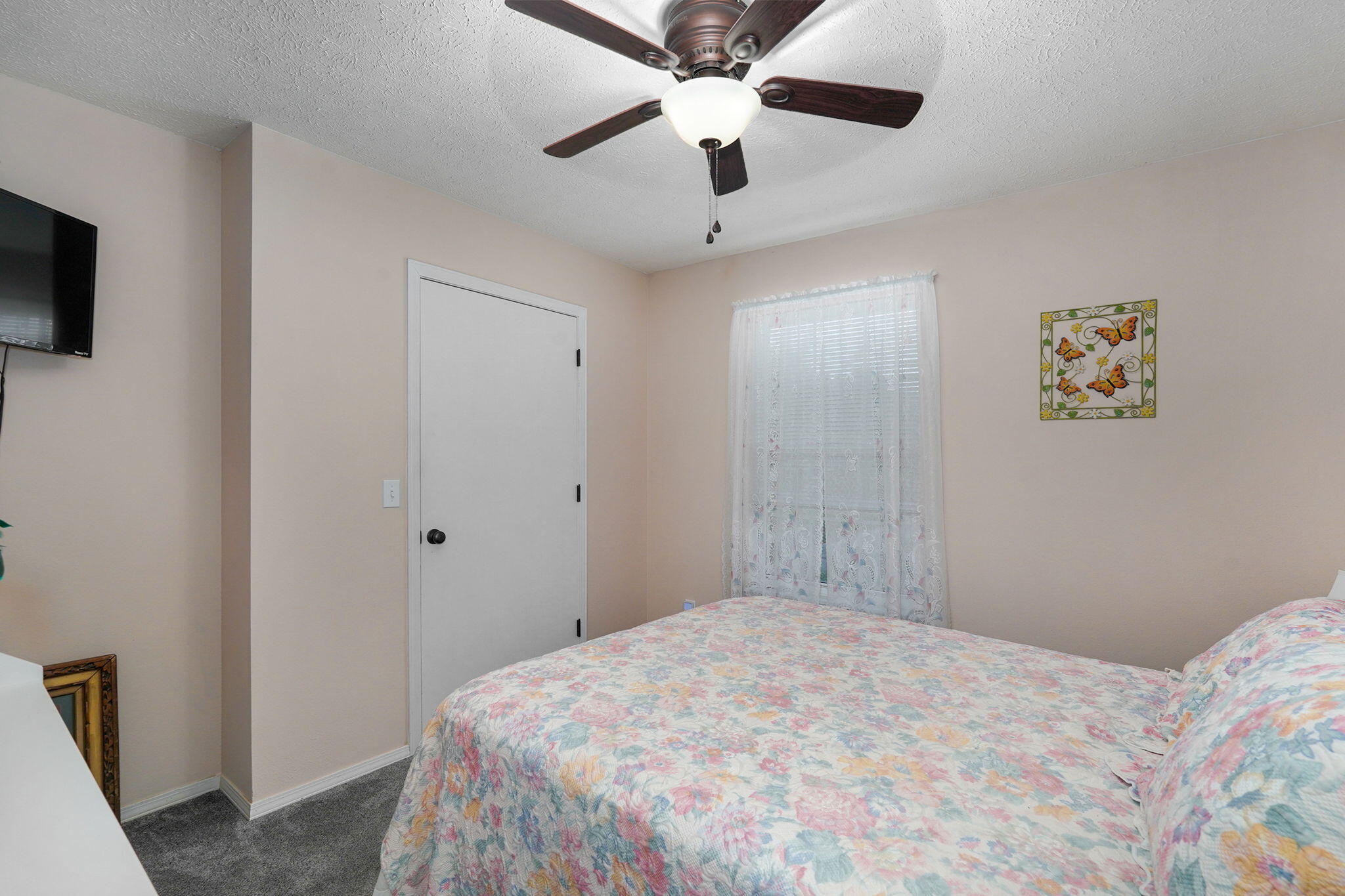 4037 West Linwood Street Property Photo 18