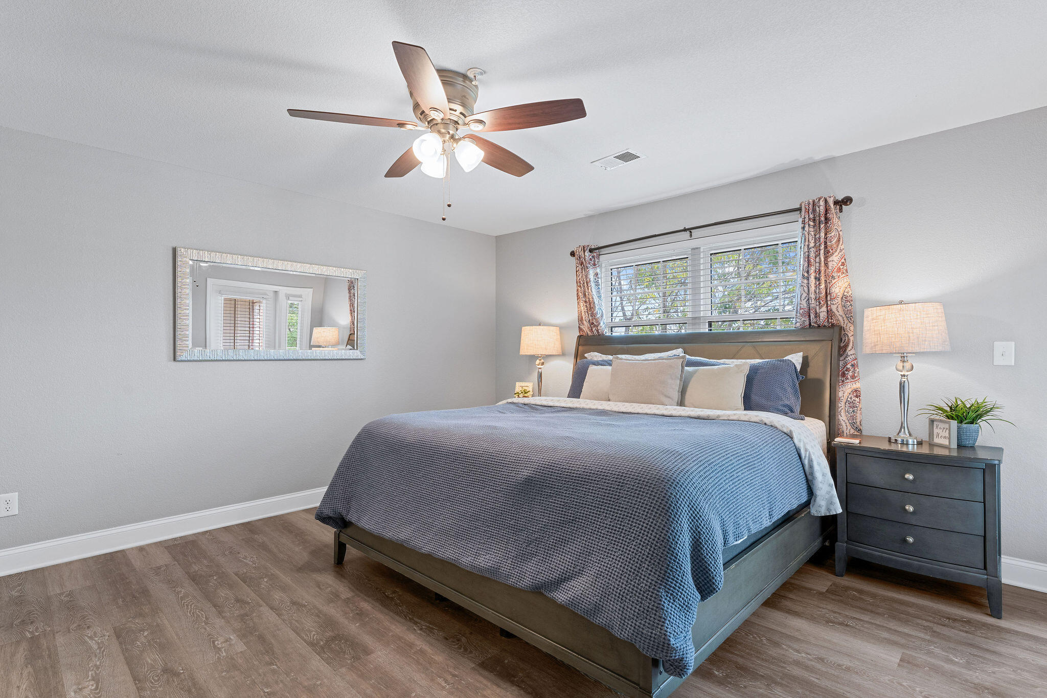 350 South Wildwood Drive # E20 Property Photo 16
