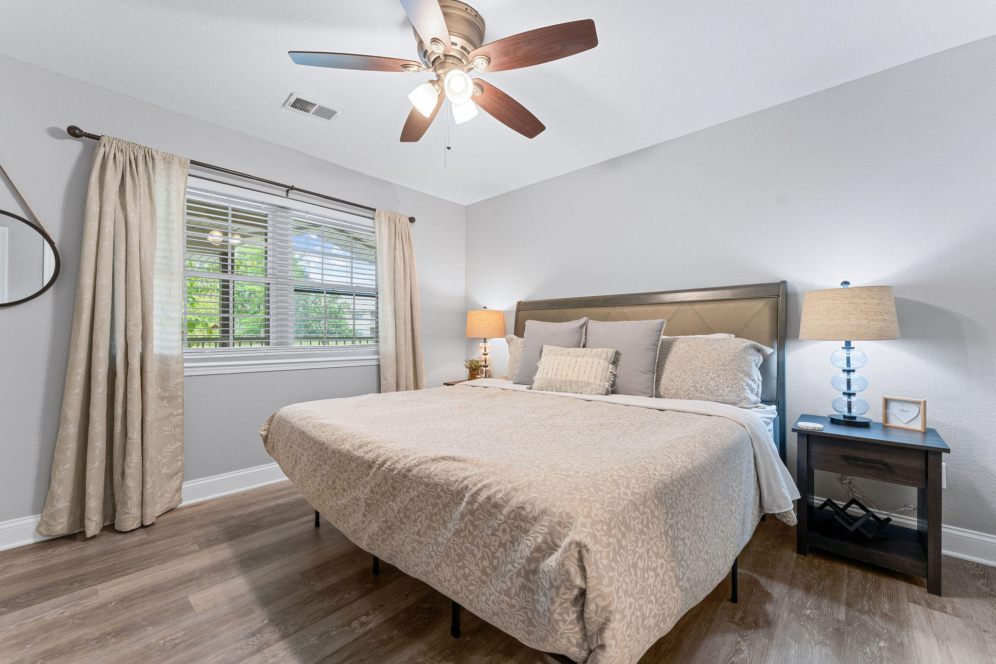 350 South Wildwood Drive # E20 Property Photo 21