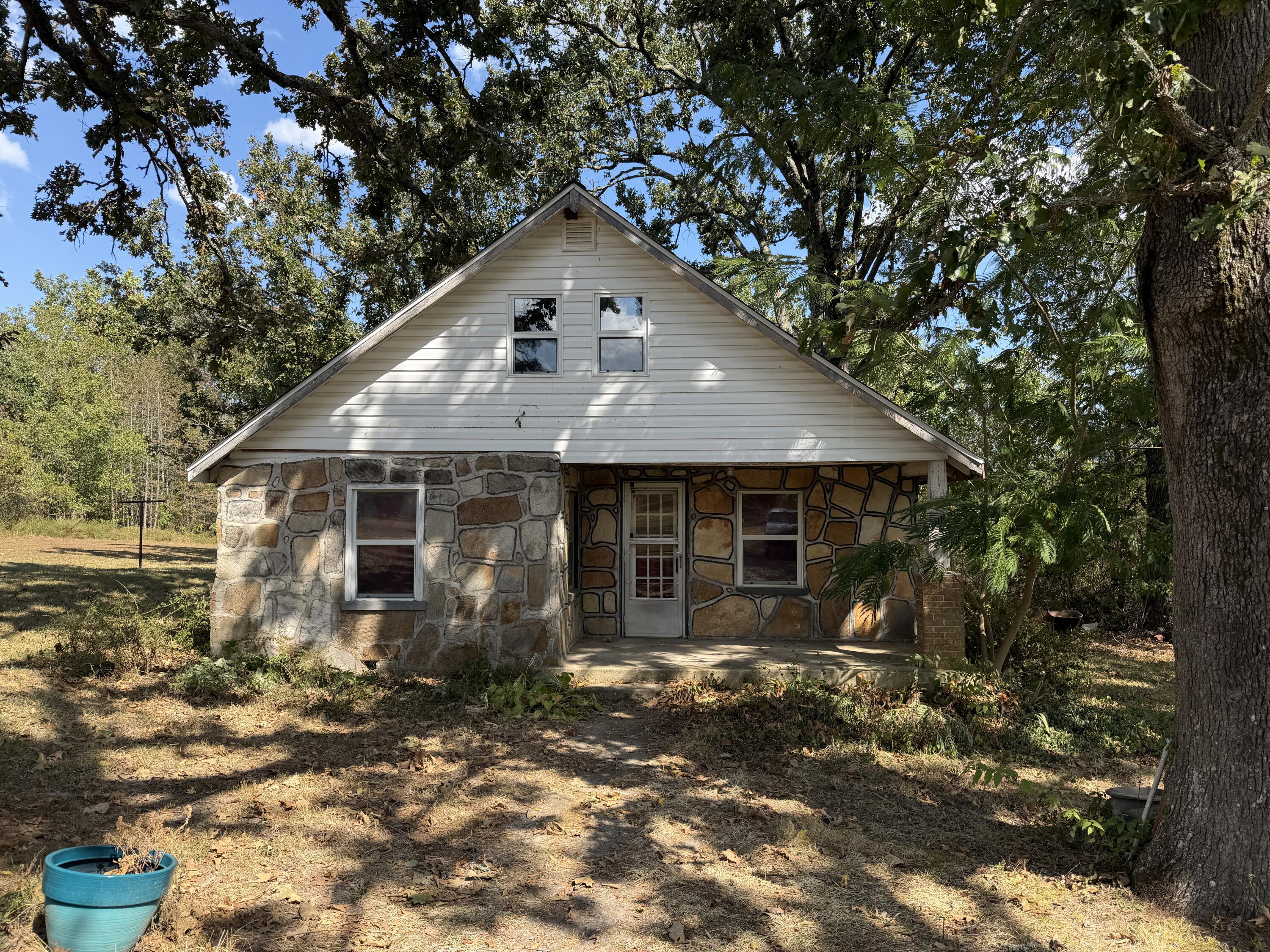 23905 East State Hwy 14 Property Photo 1