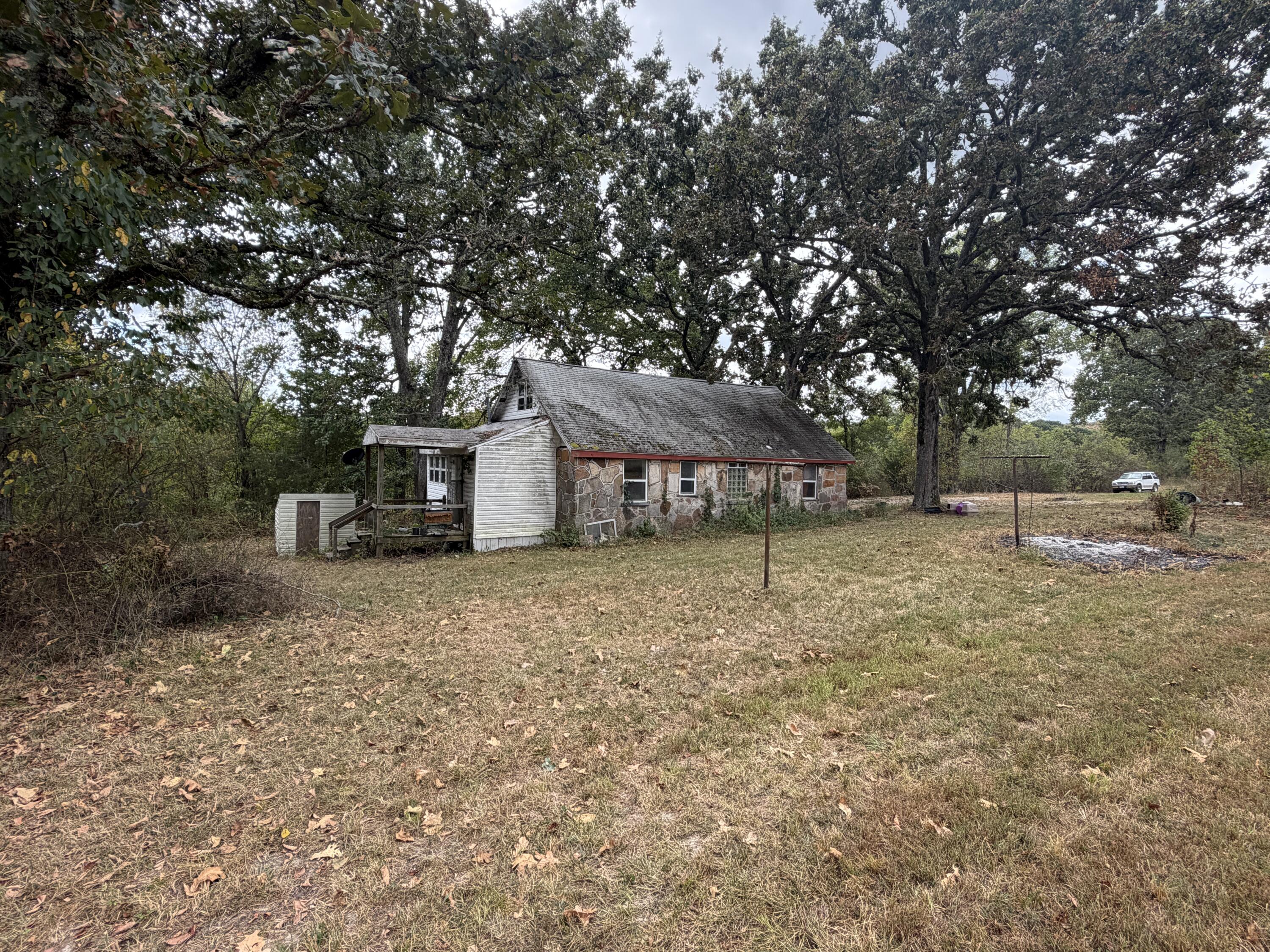 23905 East State Hwy 14 Property Photo 3