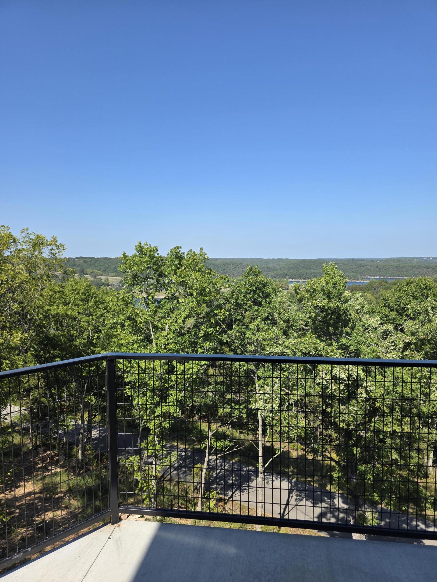 13827 Skyline Drive Property Photo 11