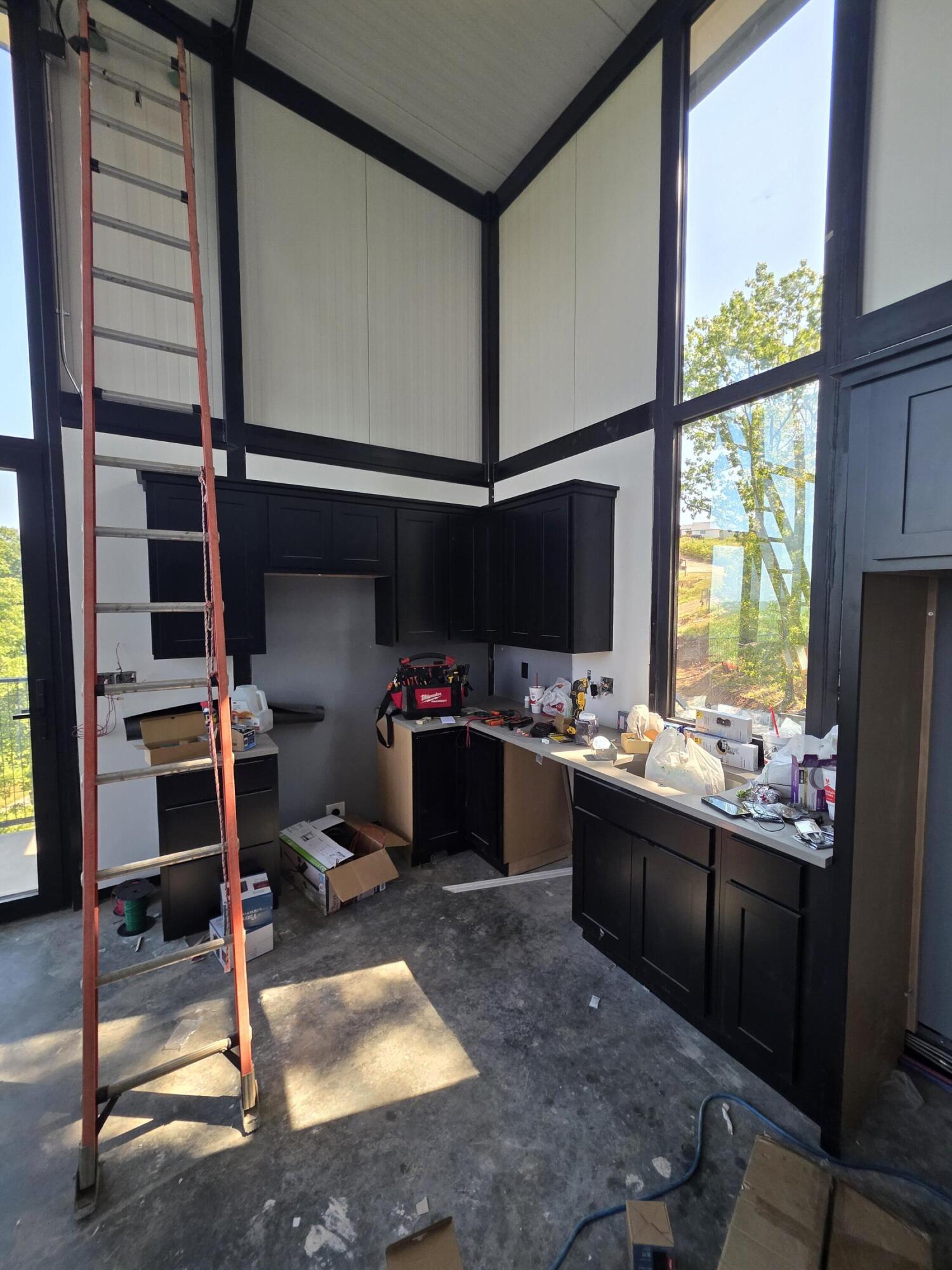 13827 Skyline Drive Property Photo 17