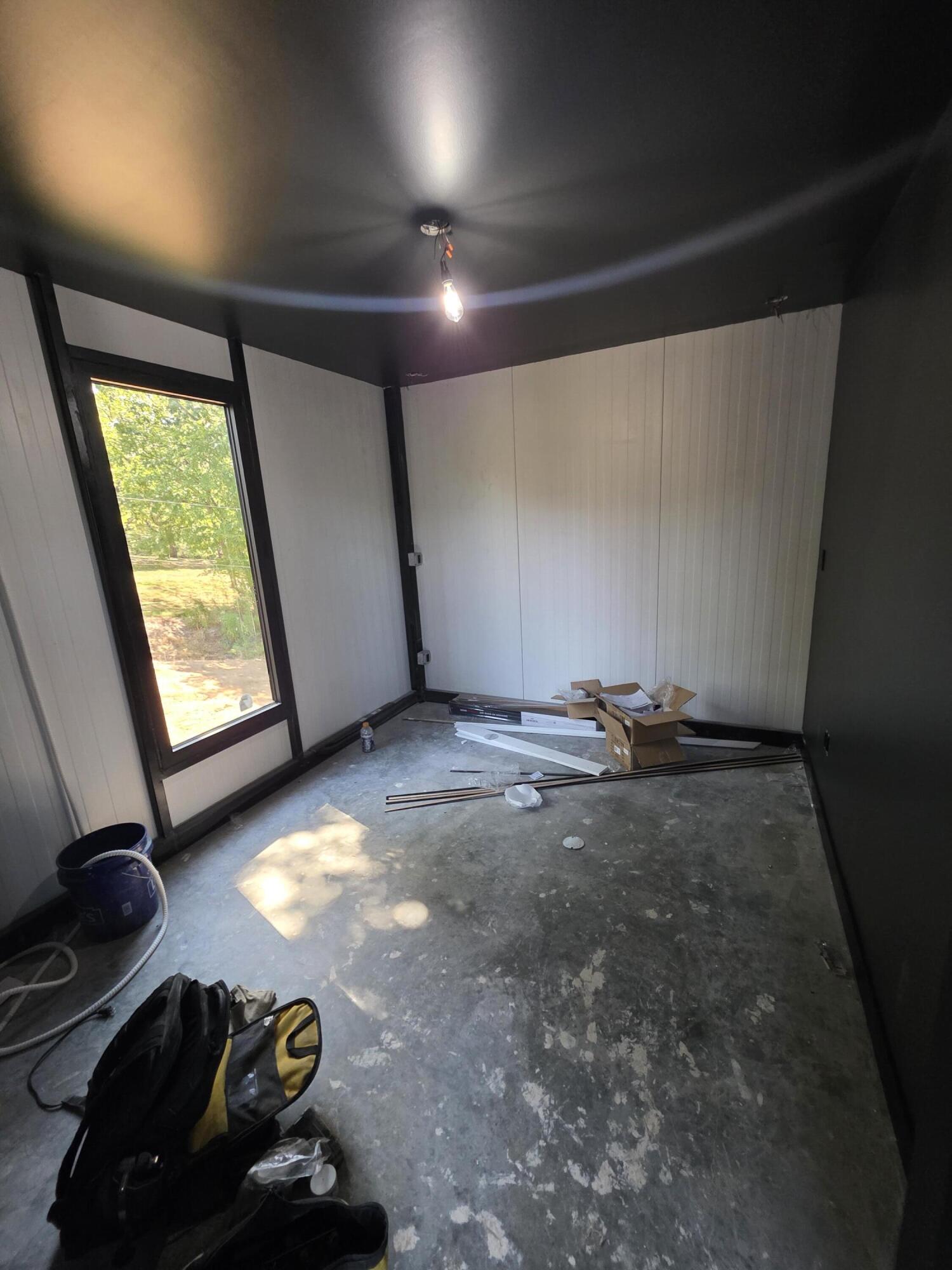 13827 Skyline Drive Property Photo 19