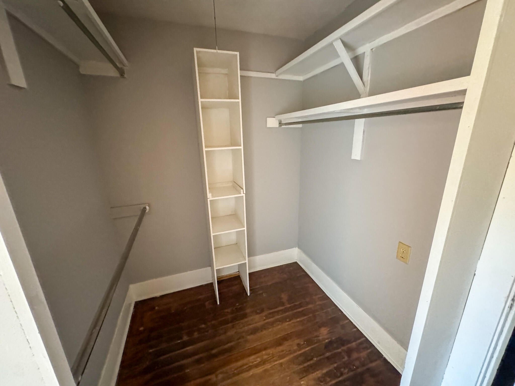 2106 West Webster Street Property Photo 16