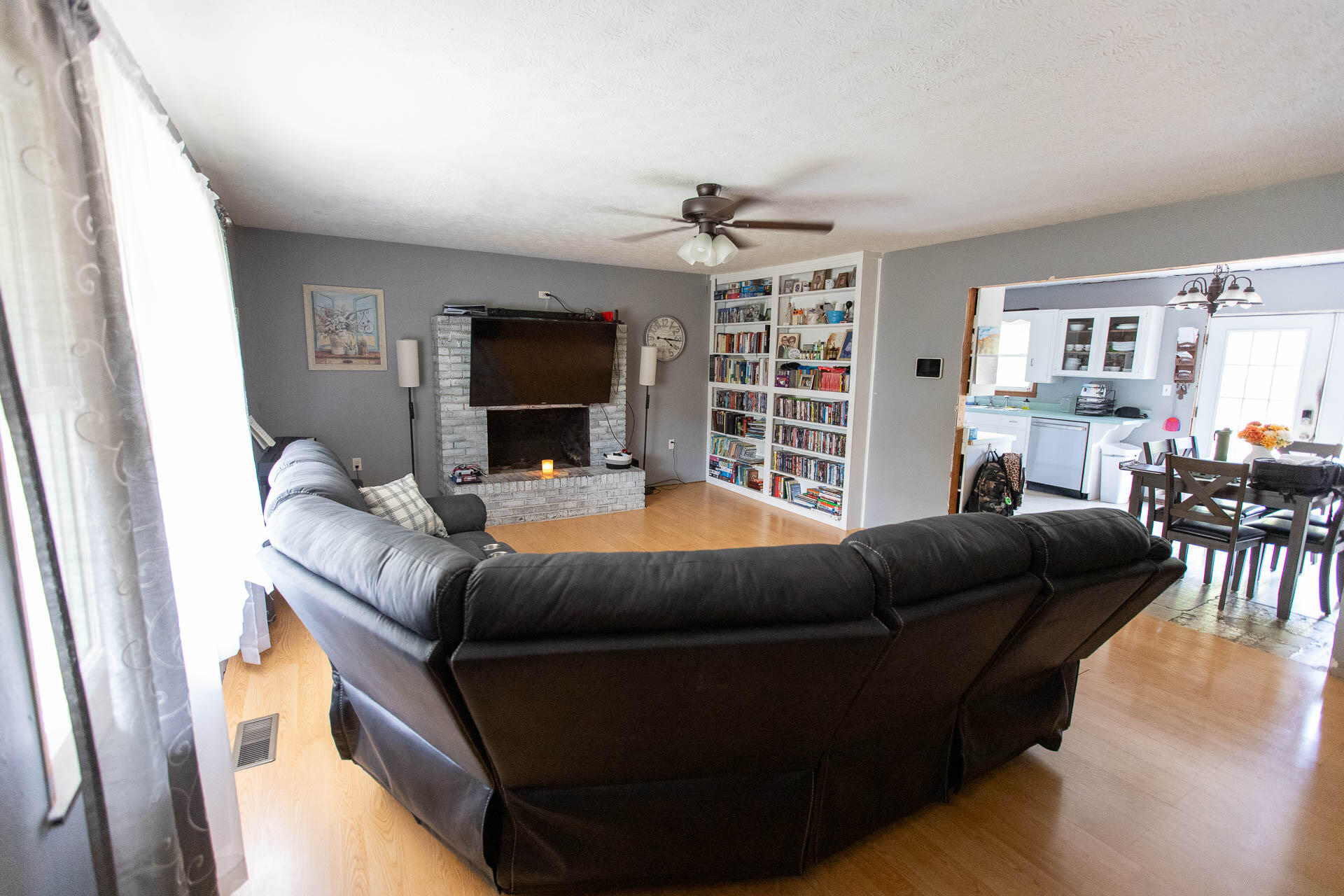 494 South Linden Avenue Property Photo 5