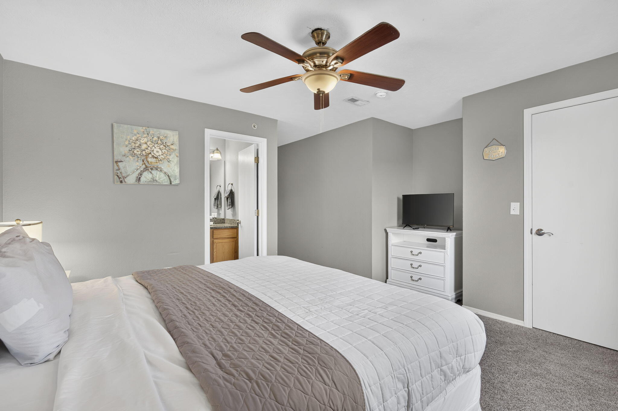 2962 Vineyards Parkway 26-6 Property Photo 13