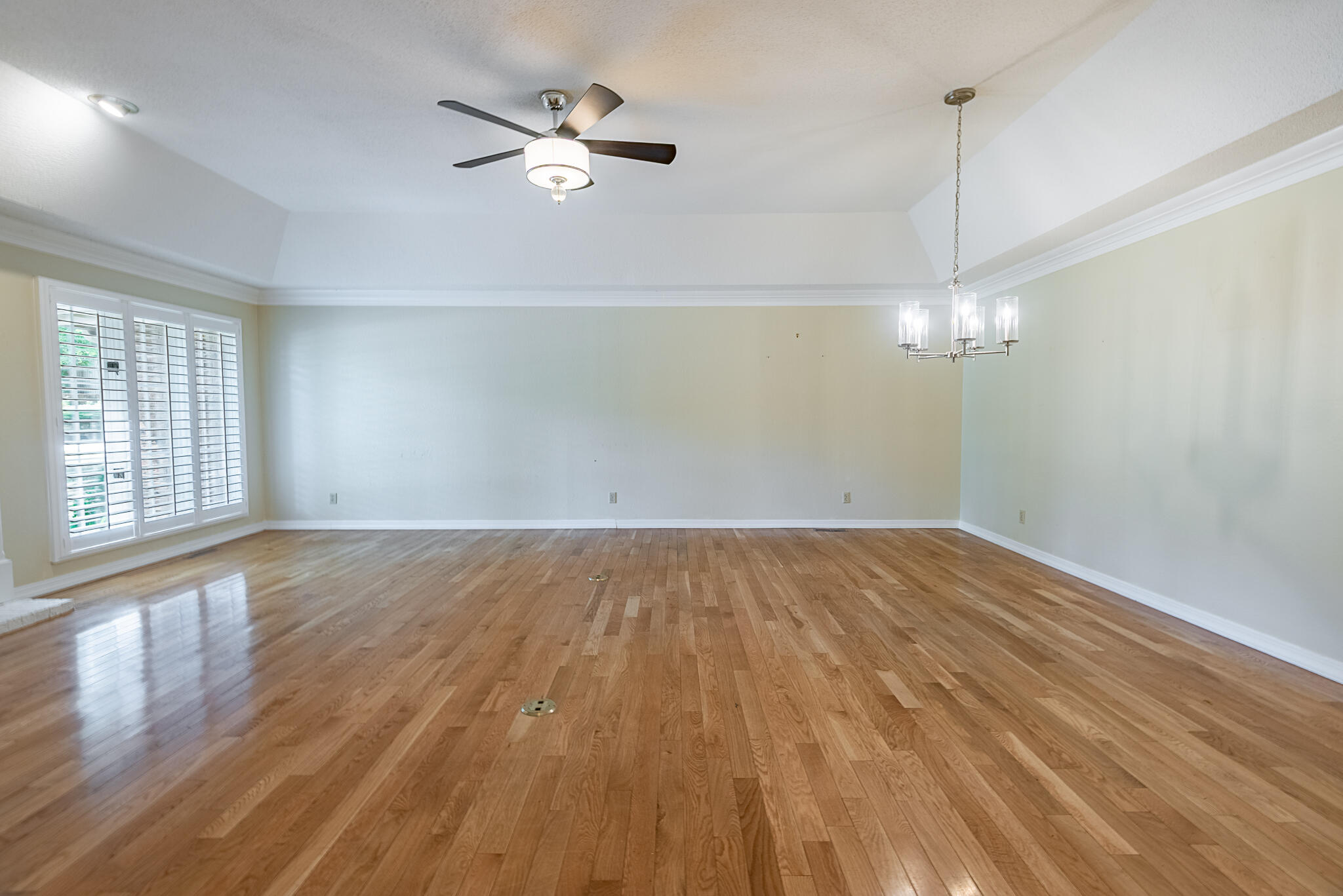 759 South Augusta Drive Property Photo 6