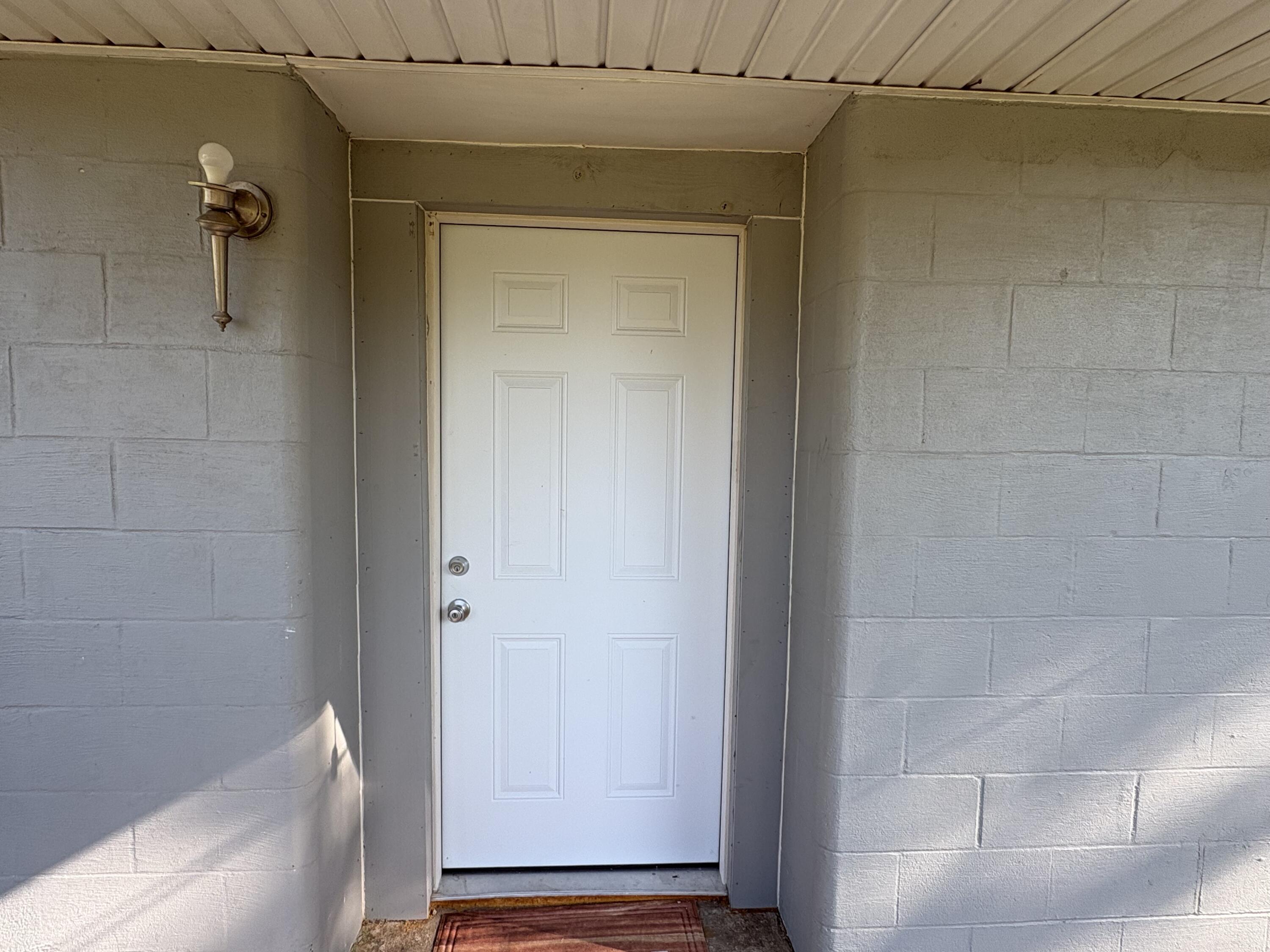 644 Garrett Street Property Photo 2