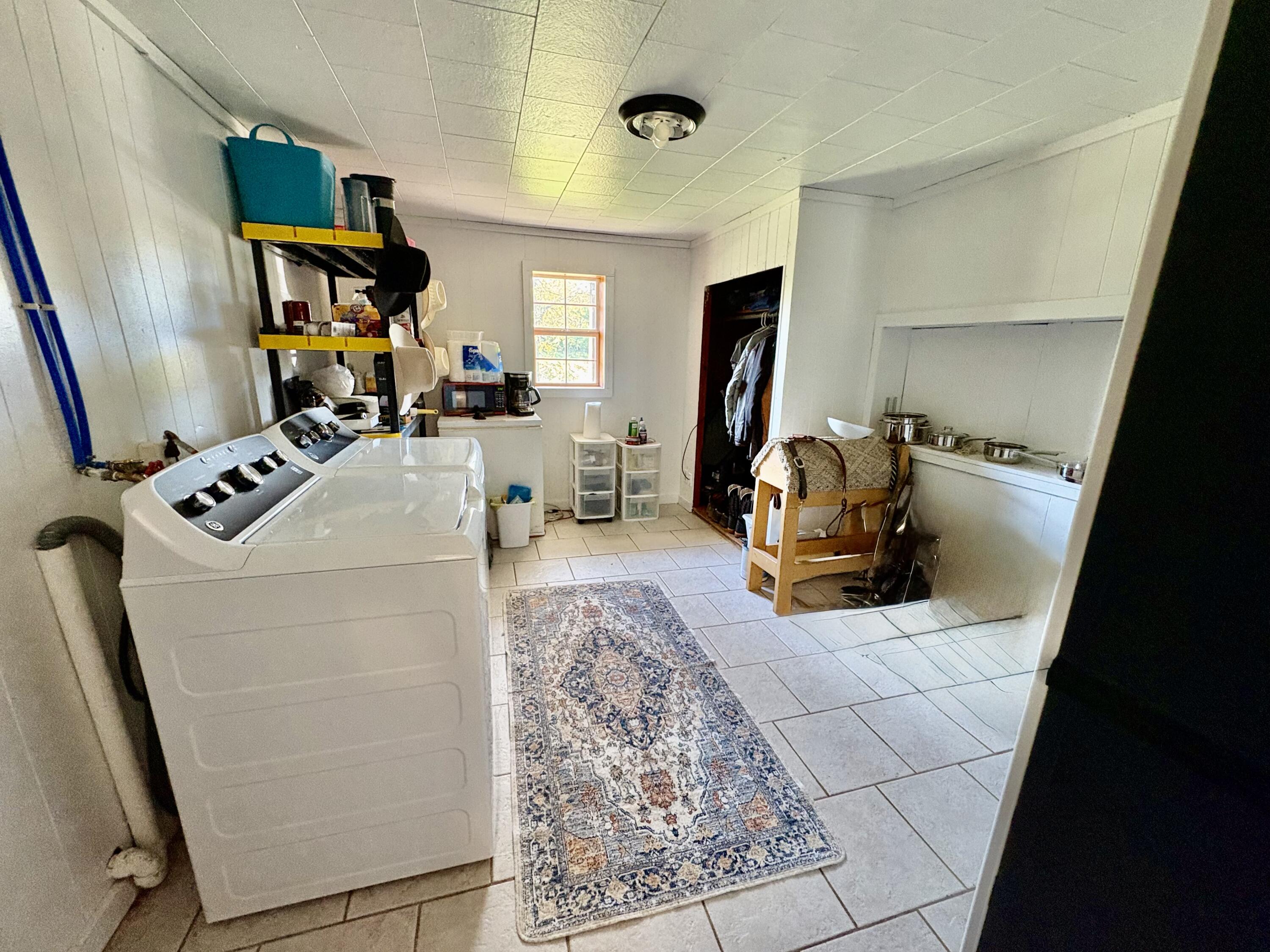 644 Garrett Street Property Photo 27