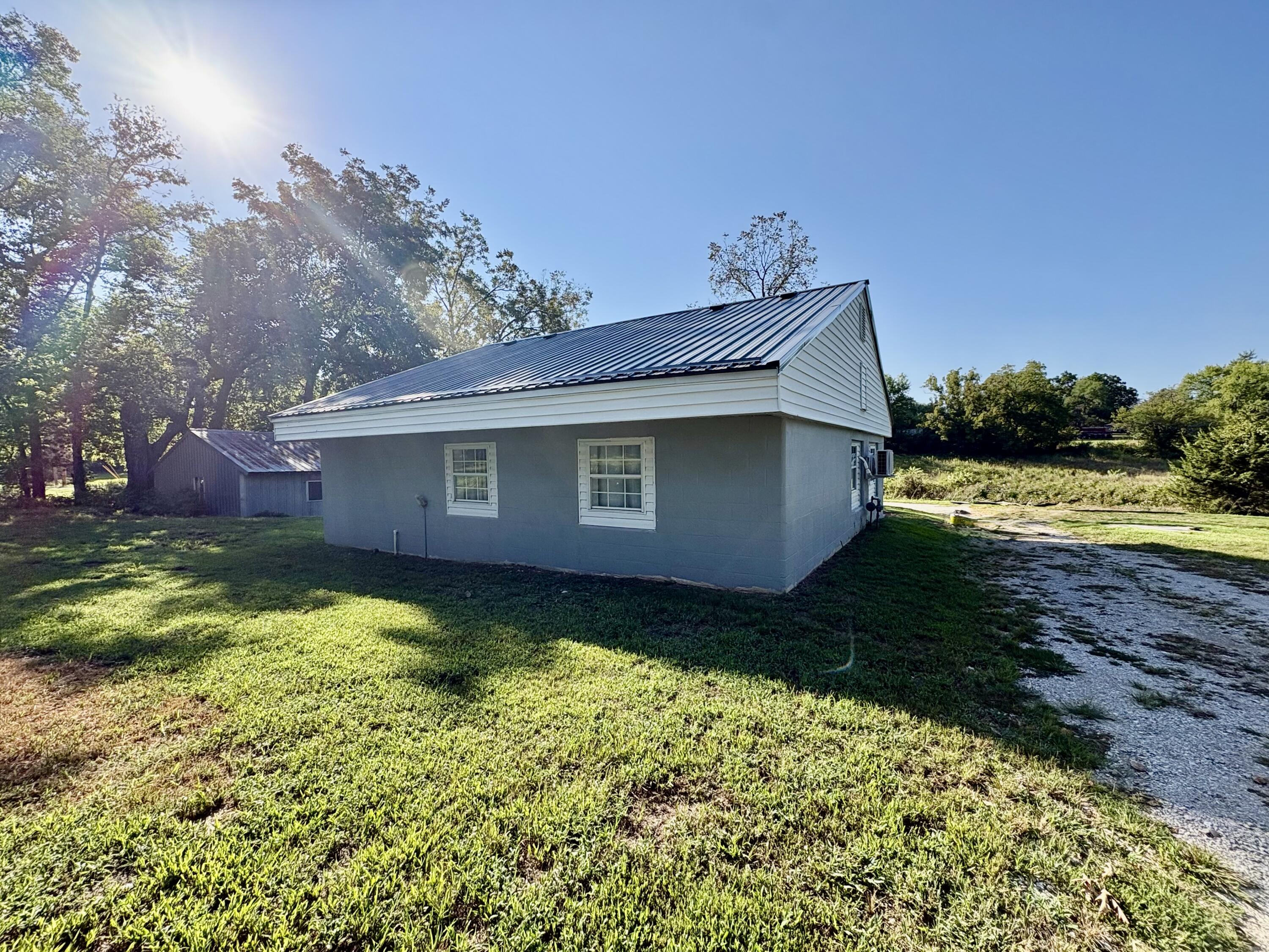 644 Garrett Street Property Photo 29