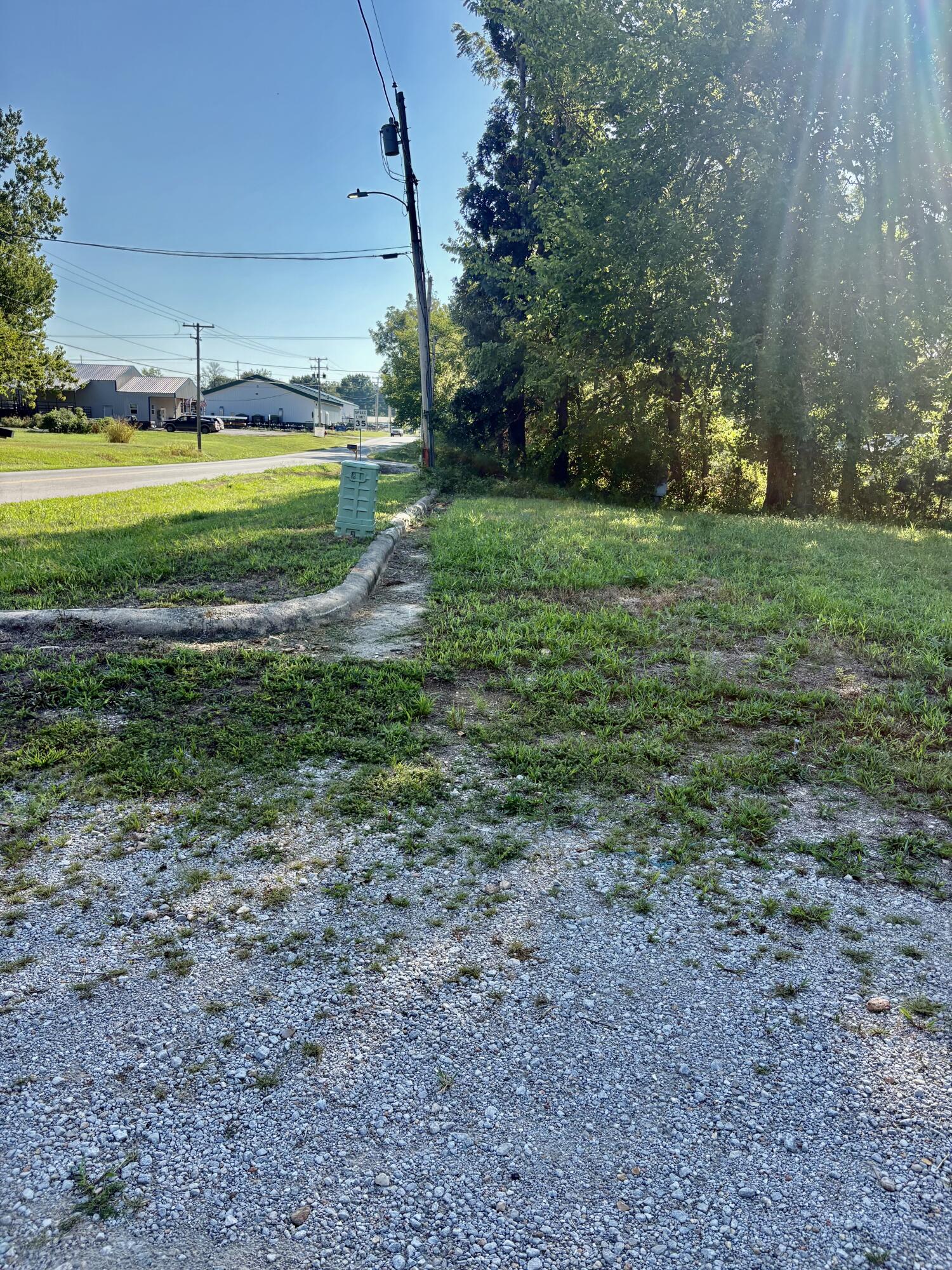 644 Garrett Street Property Photo 39