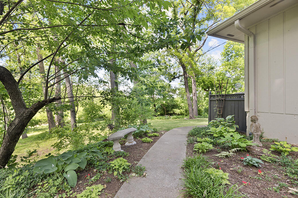 2615 East Melbourne Road Property Photo 38