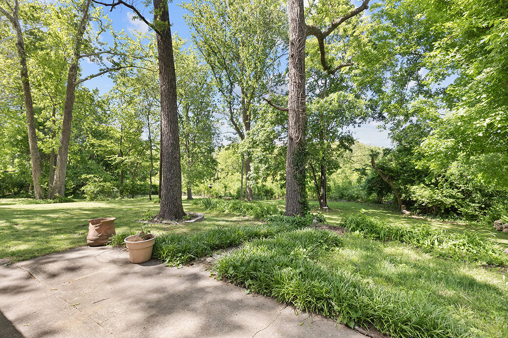 2615 East Melbourne Road Property Photo 40